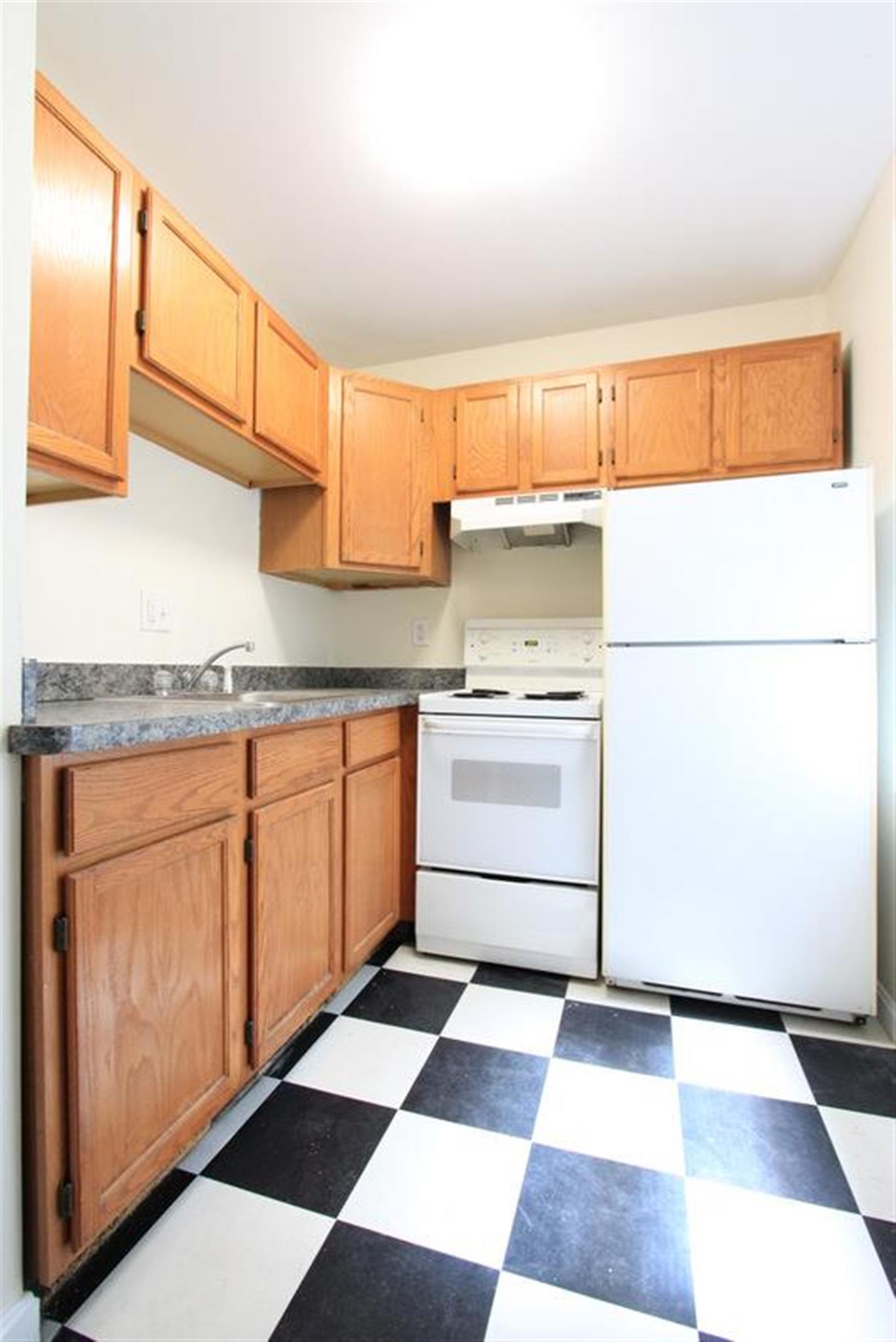 35 Davis Sq, Davis Square