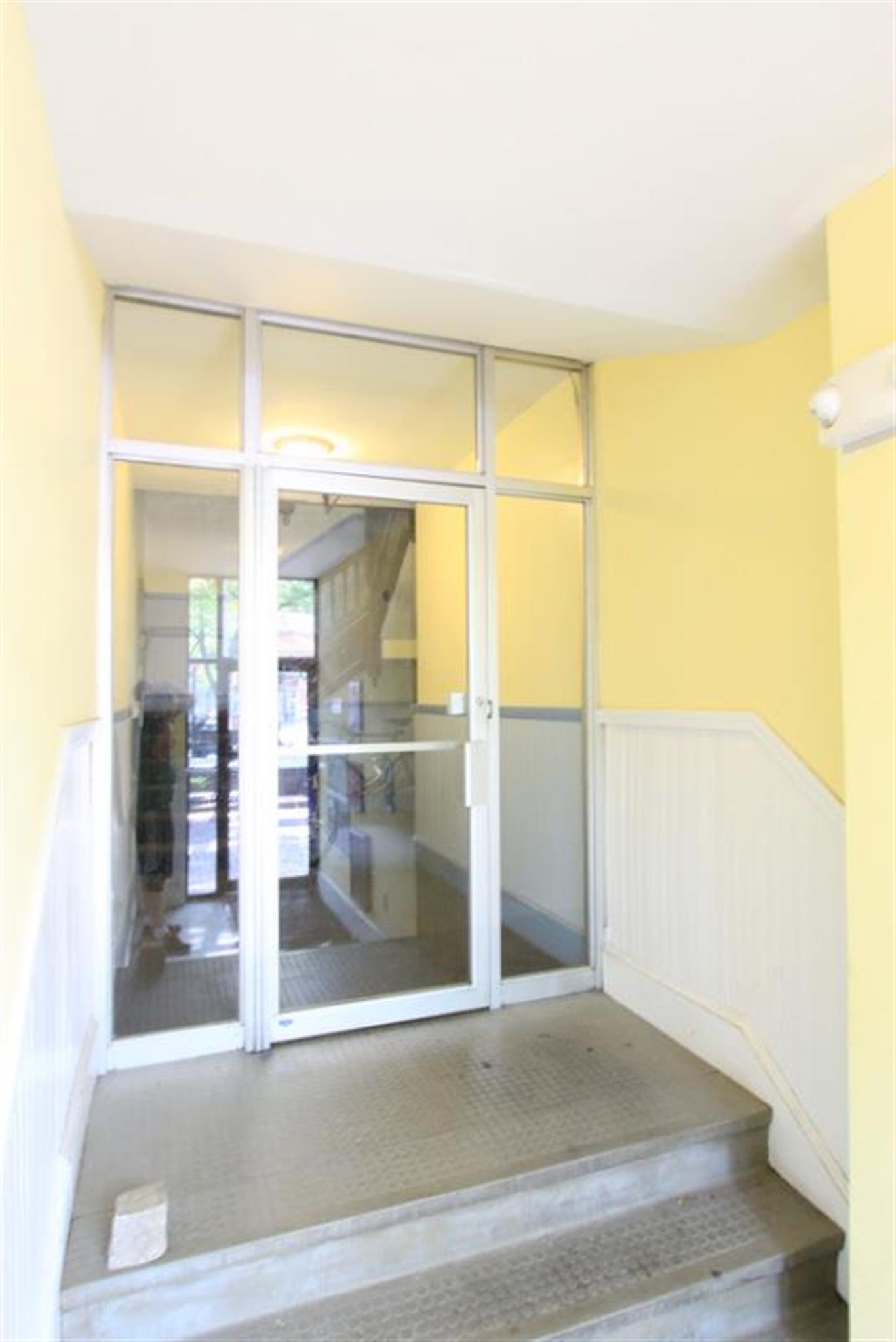 35 Davis Sq, Davis Square