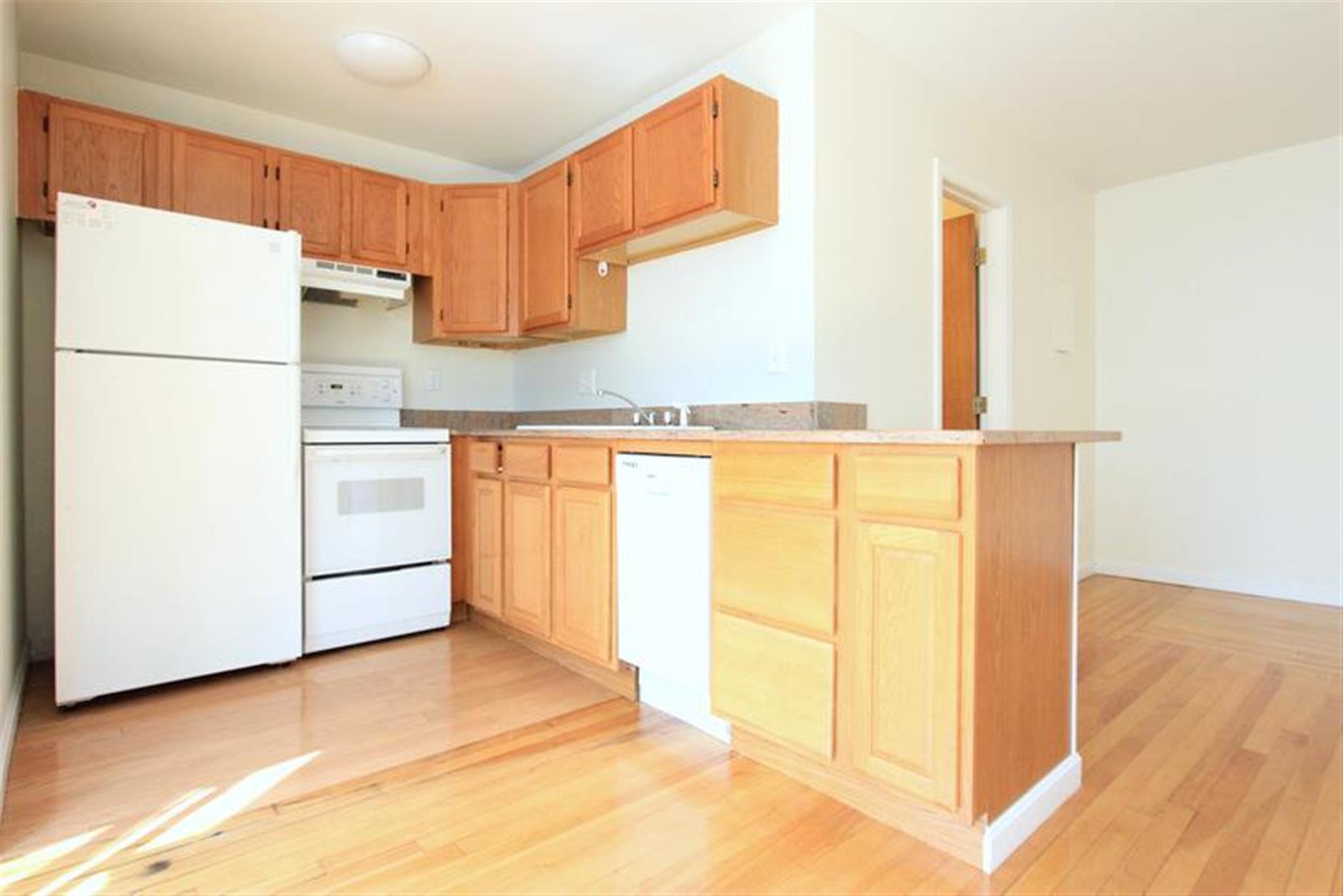 35 Davis Sq, Davis Square