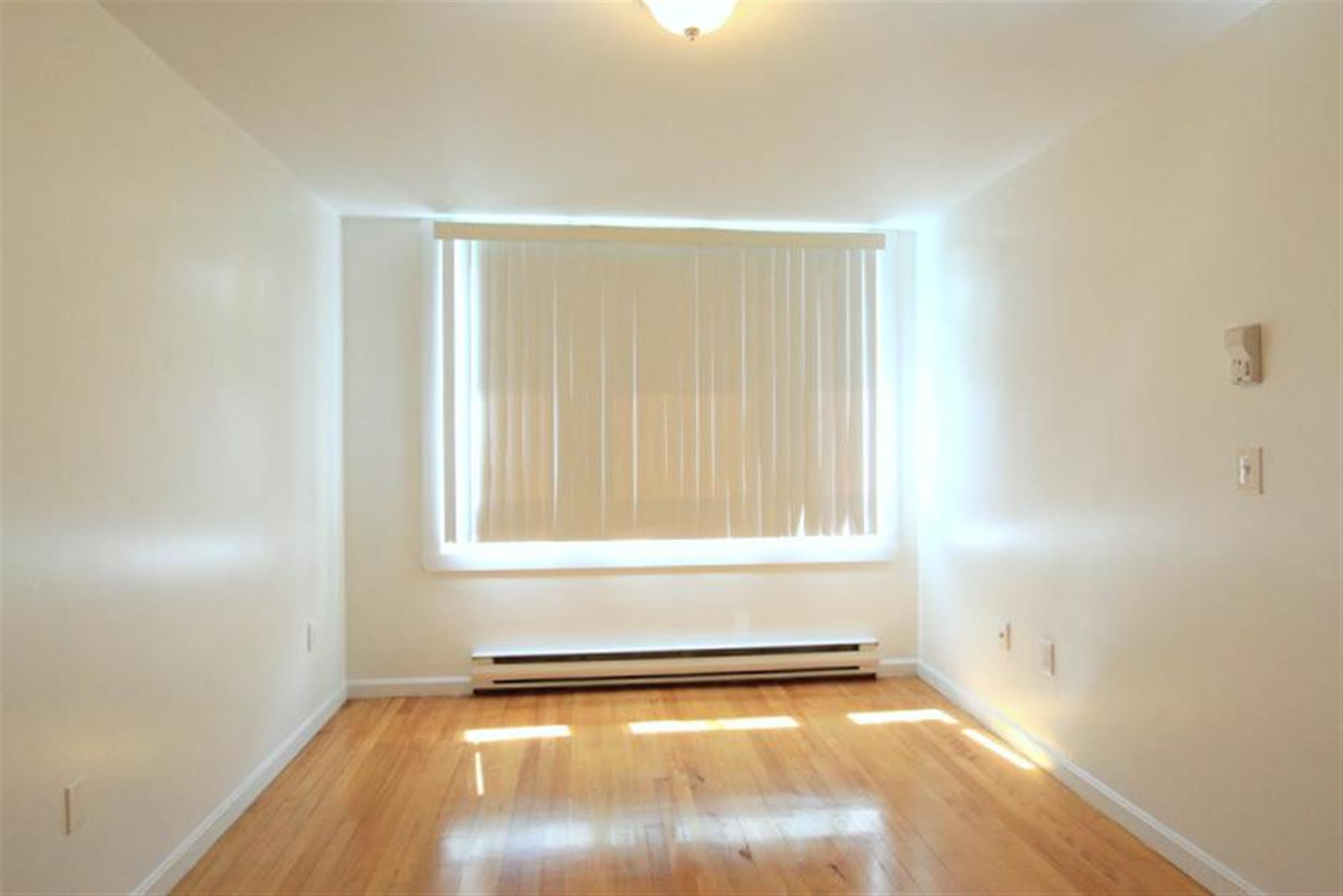 35 Davis Sq, Davis Square