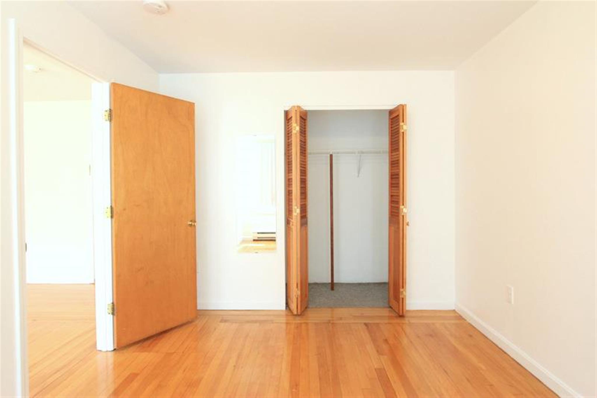 35 Davis Sq, Davis Square