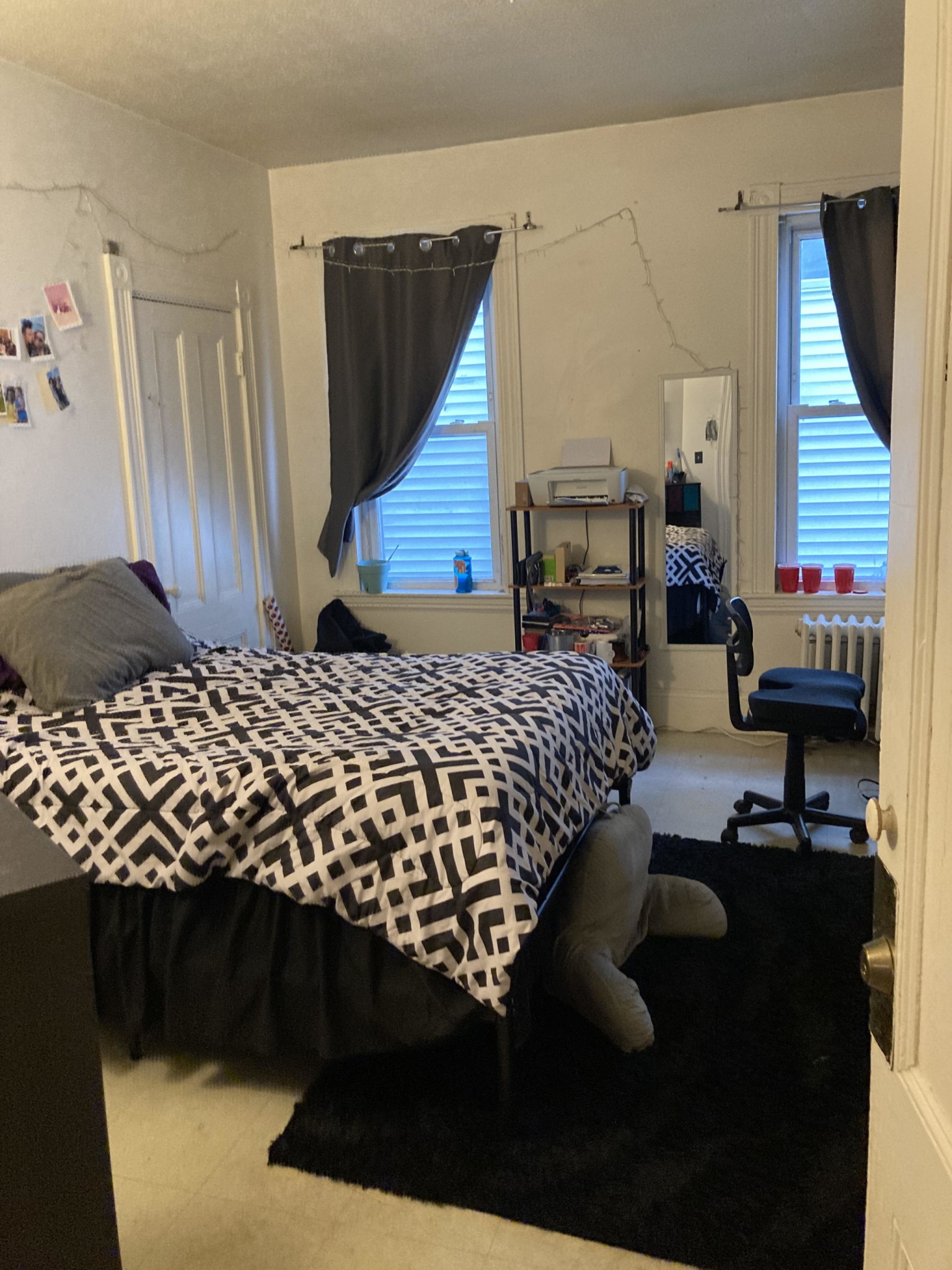 55 Hillside St, Mission Hill