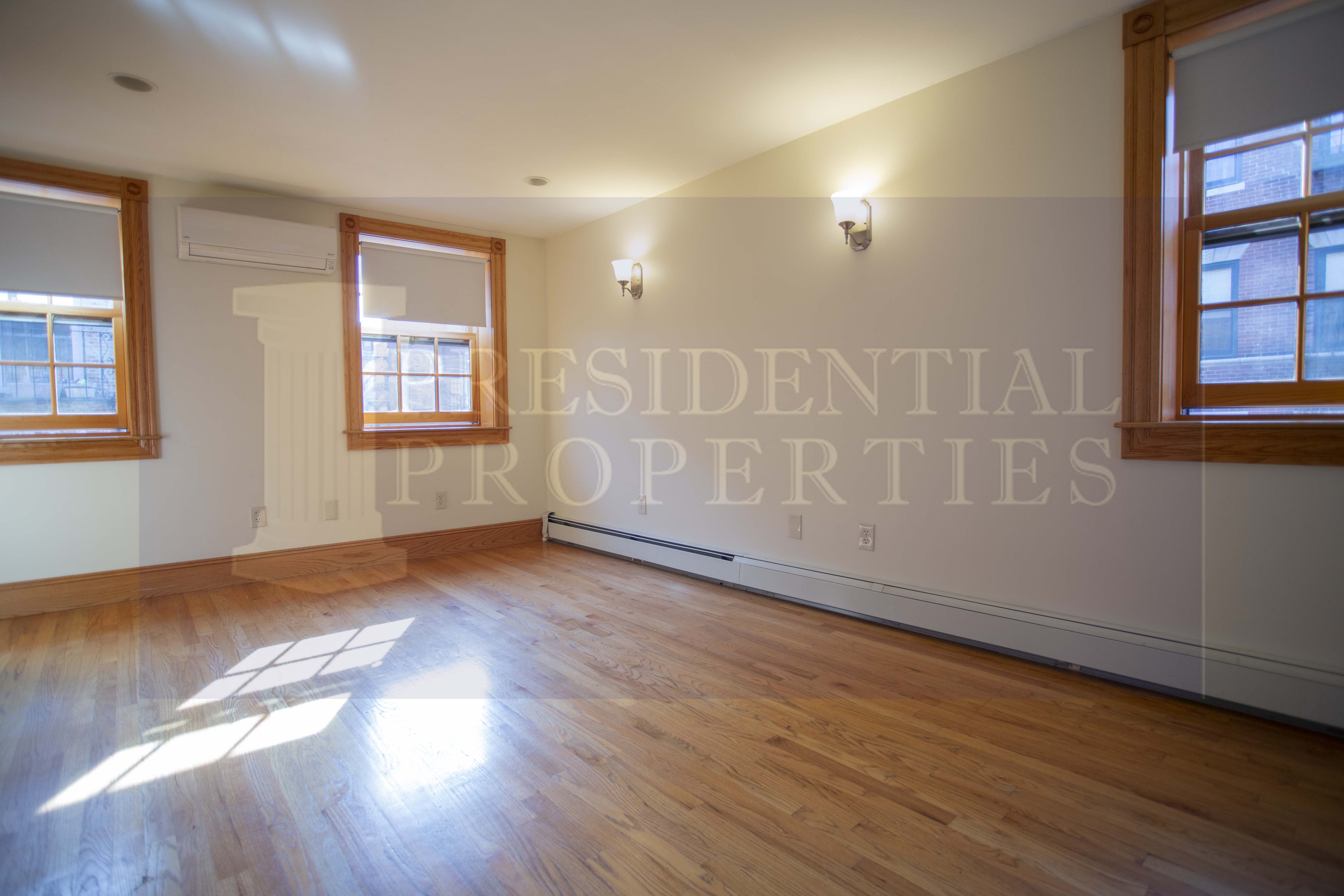 89 Myrtle St, Beacon Hill