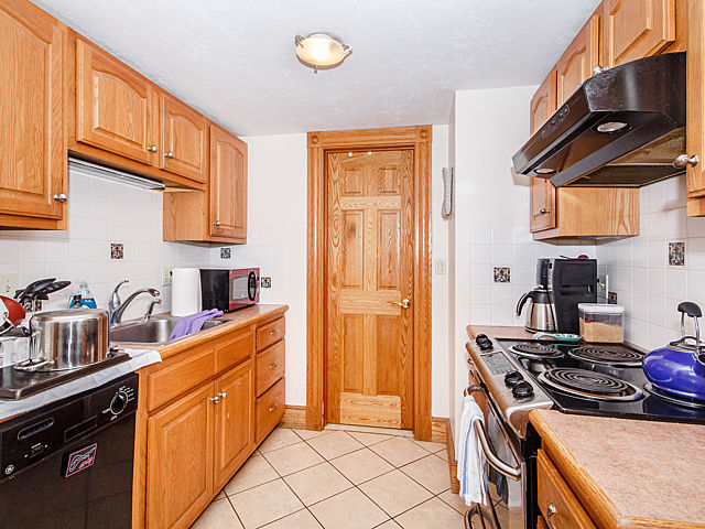 89 Myrtle St, Beacon Hill