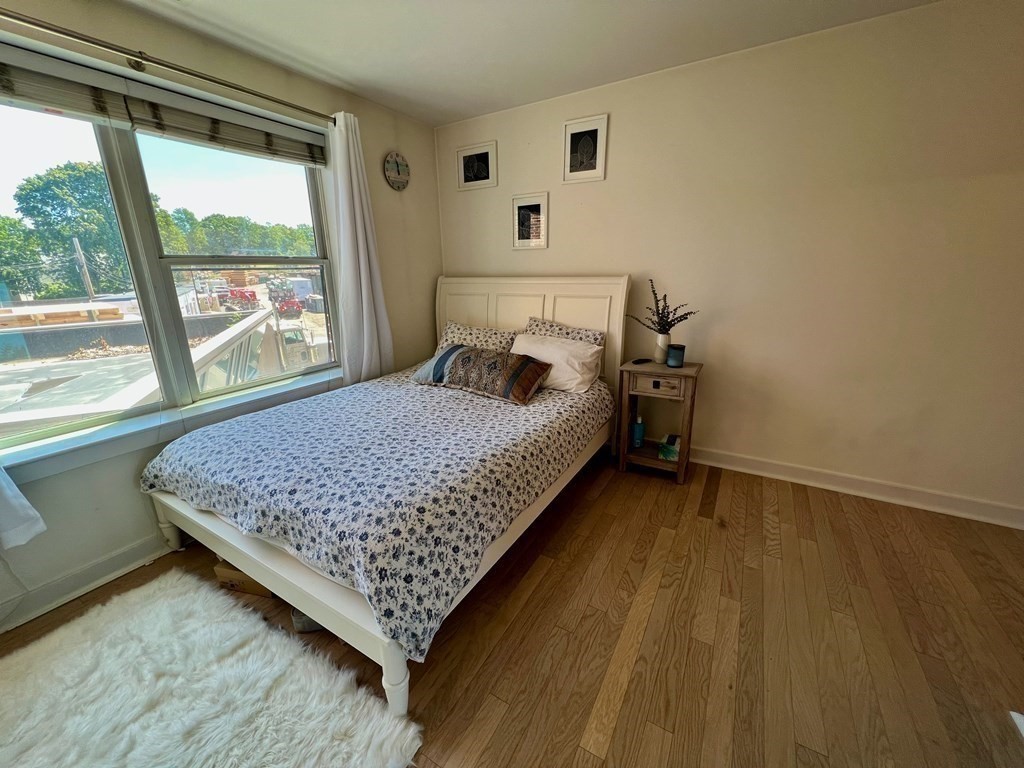 99 Chestnut Hill Ave, Brighton