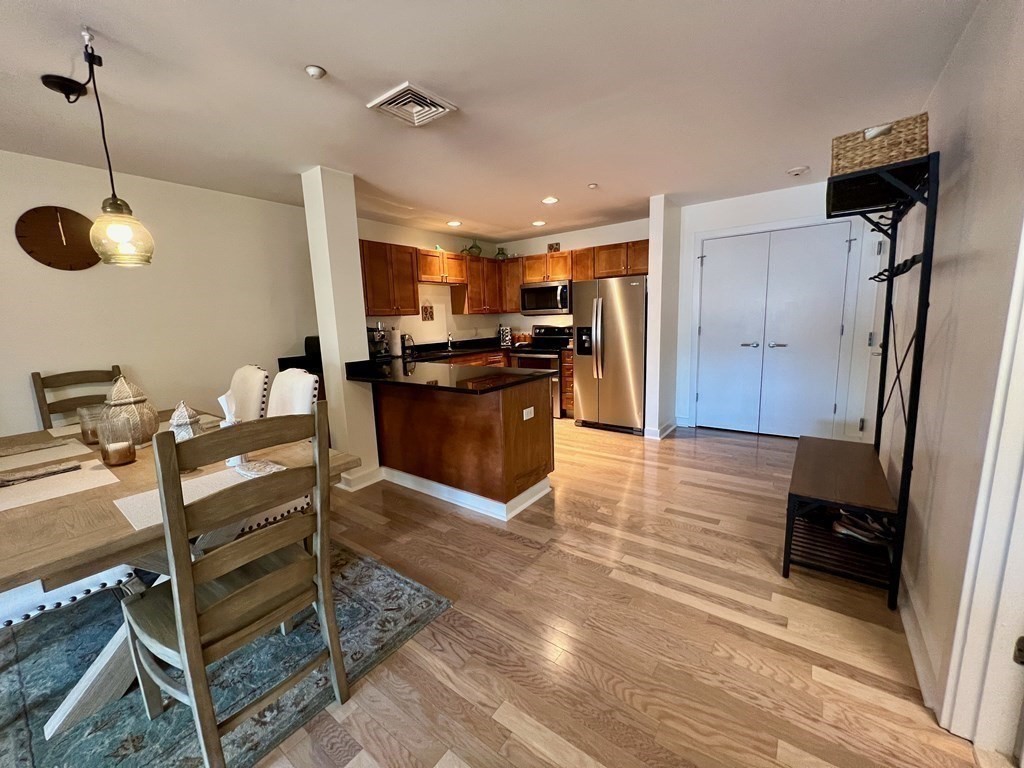 99 Chestnut Hill Ave, Brighton