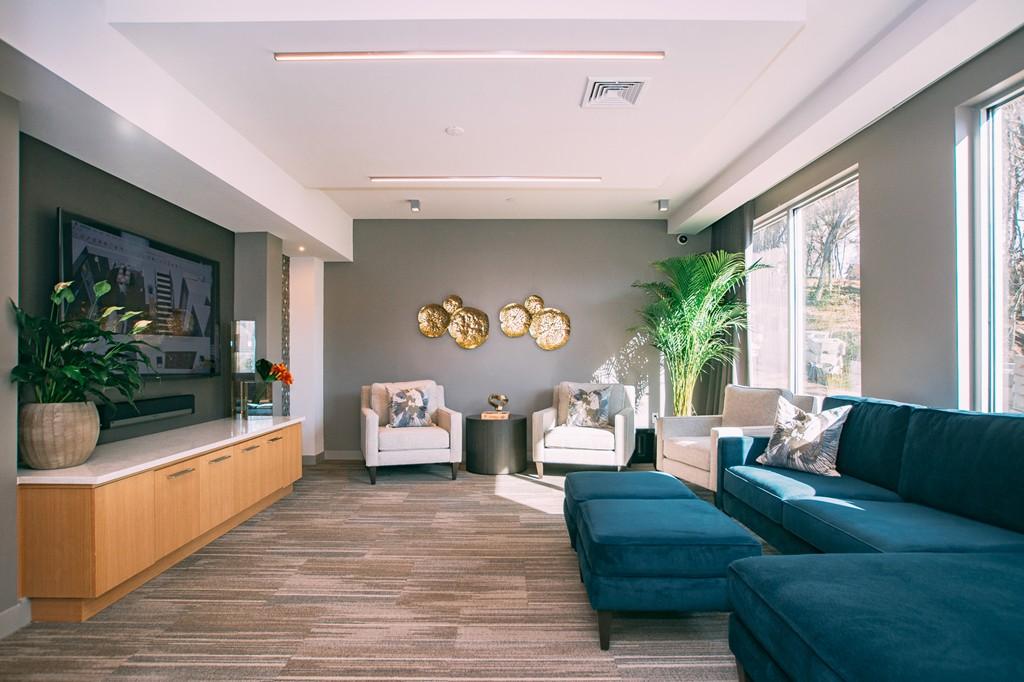 99 Tremont St, Brighton