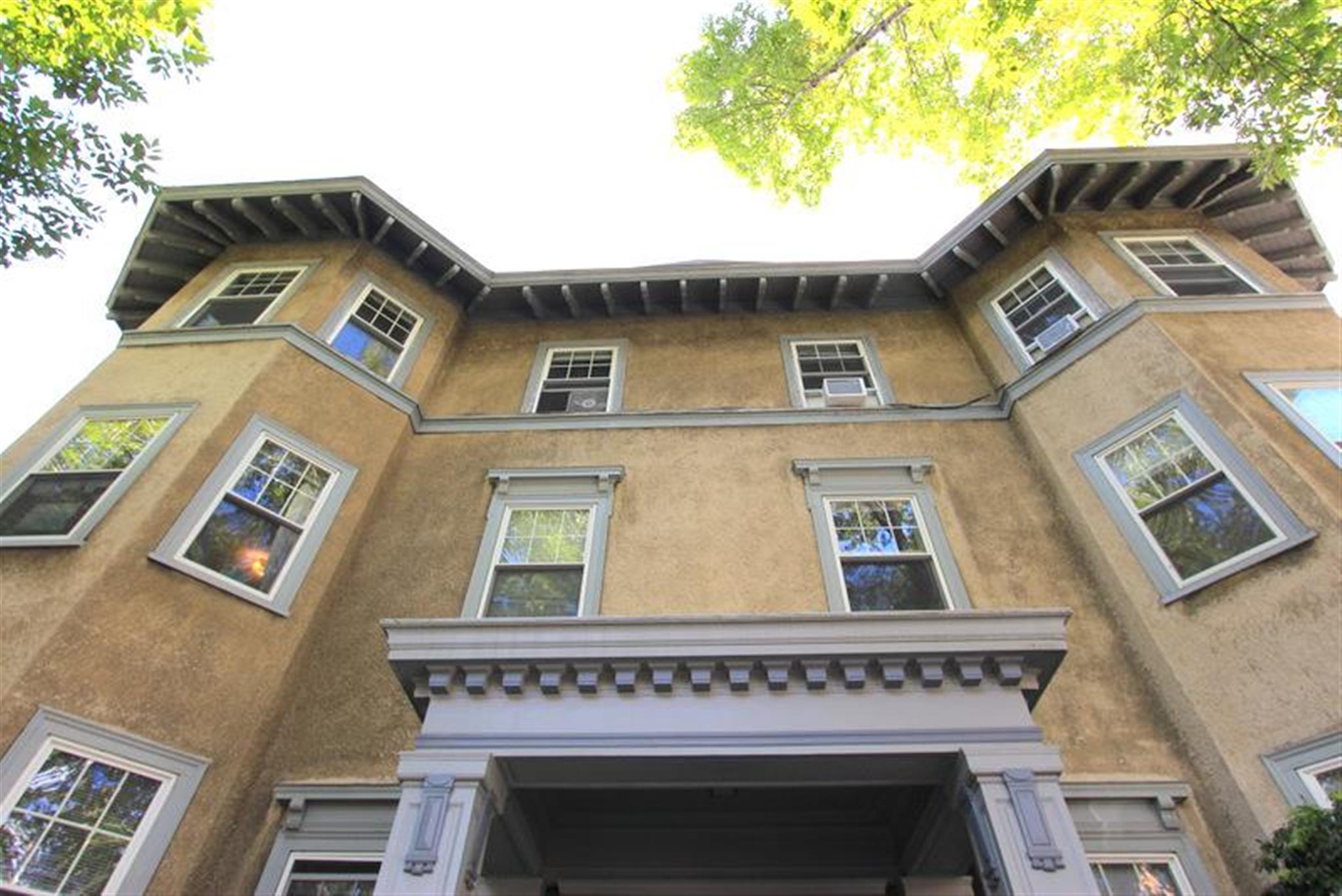 8 Forest St, Porter Square