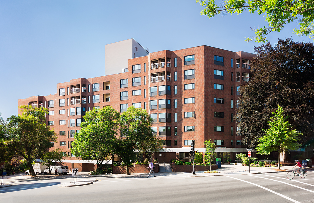 1443 Beacon St, Coolidge Corner