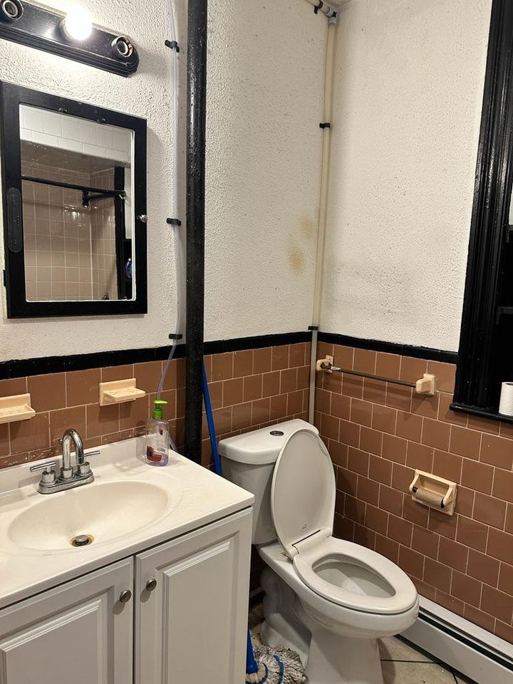 5 Linden St, Allston