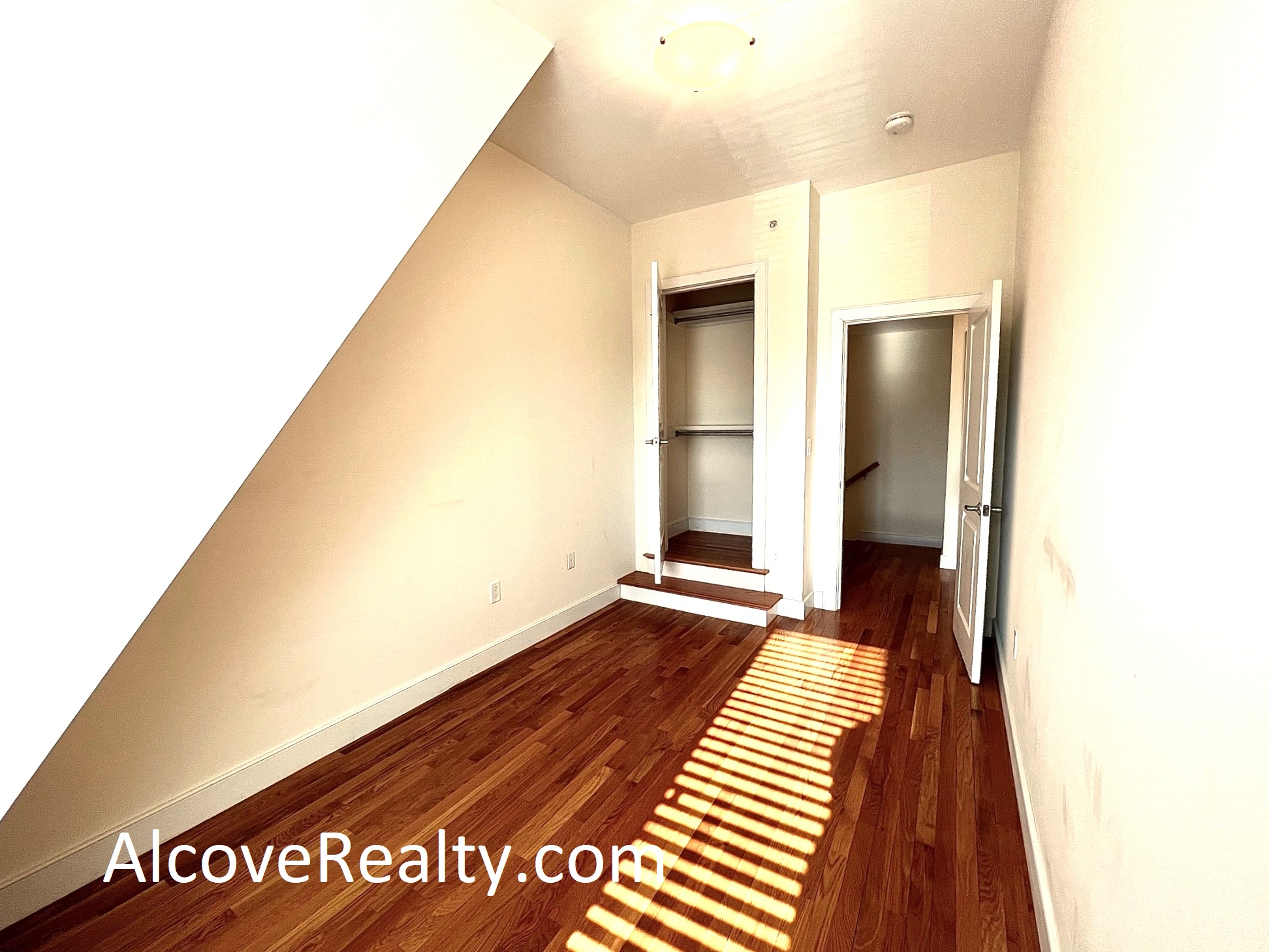 377 Summer St, Davis Square