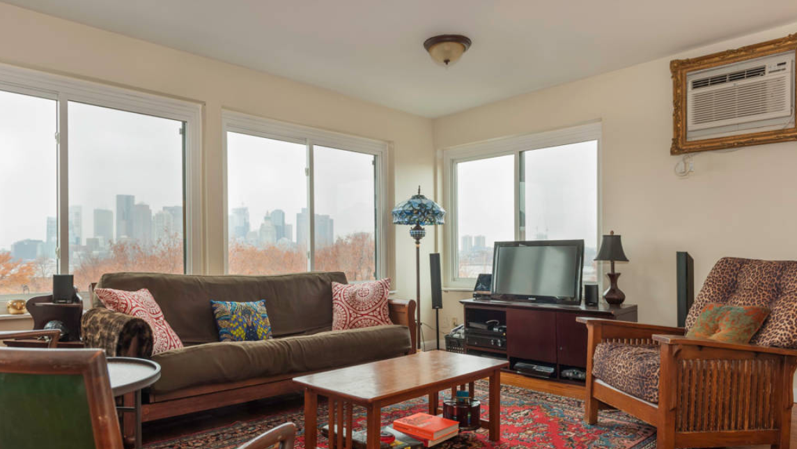 126 Marginal St, East Boston