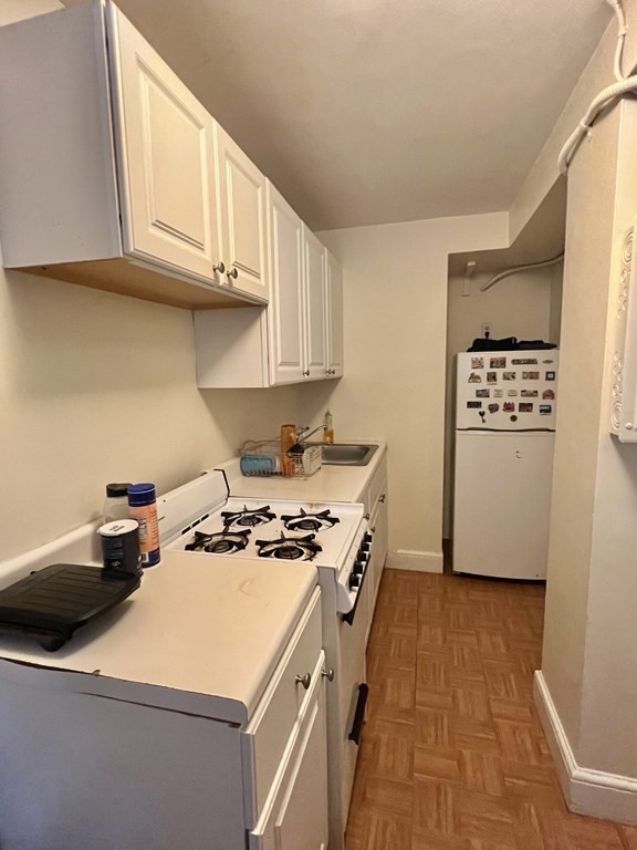 36 Highland Ave, Mid Cambridge