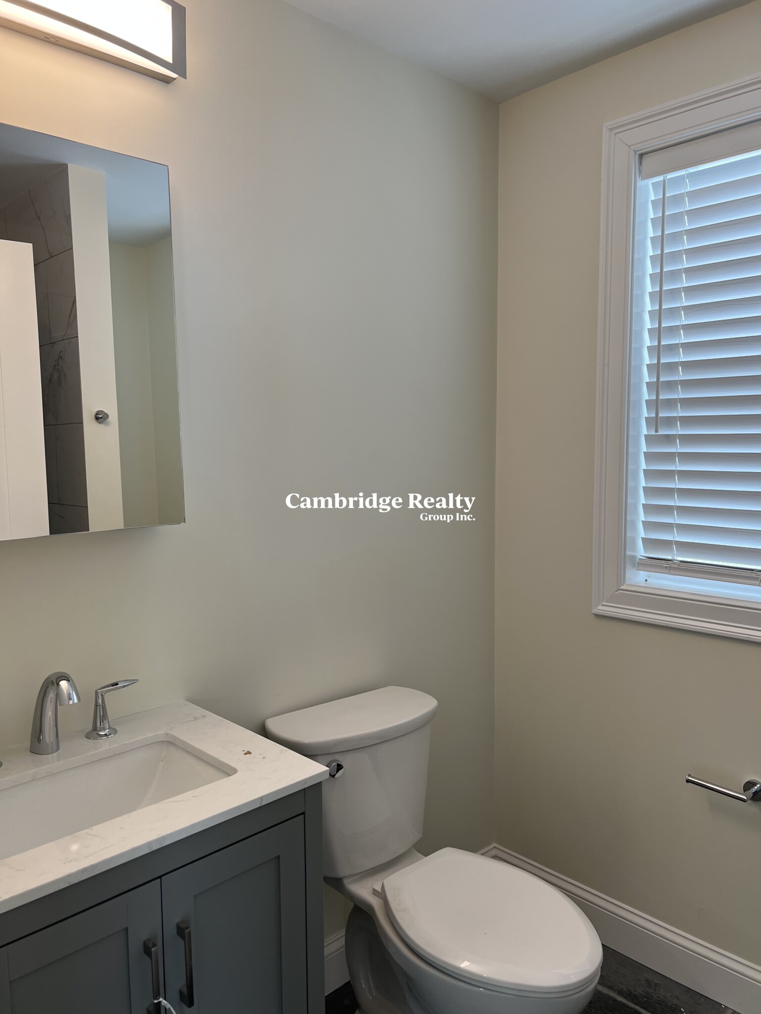 43 Wright Ave, Medford