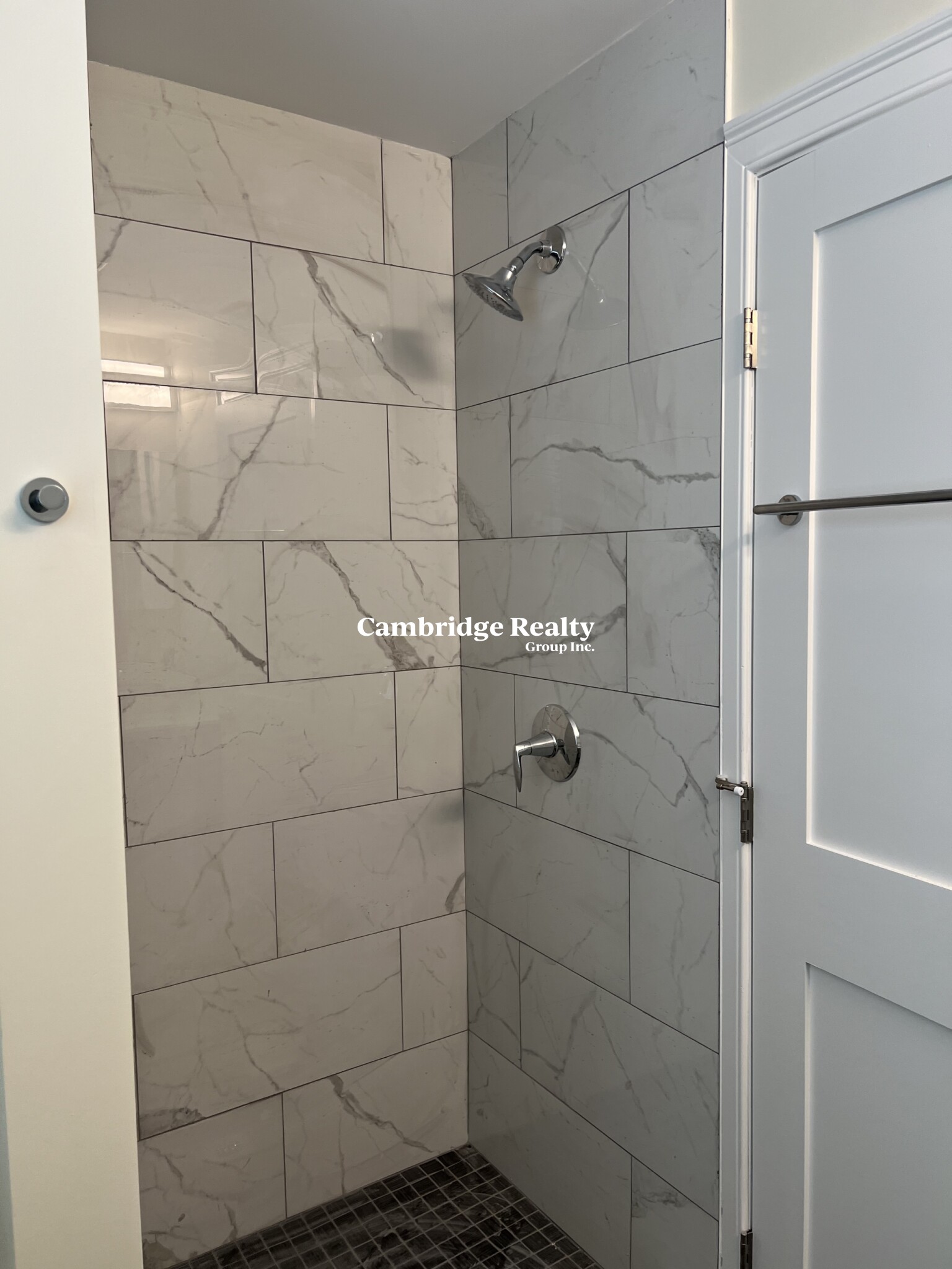 43 Wright Ave, Medford