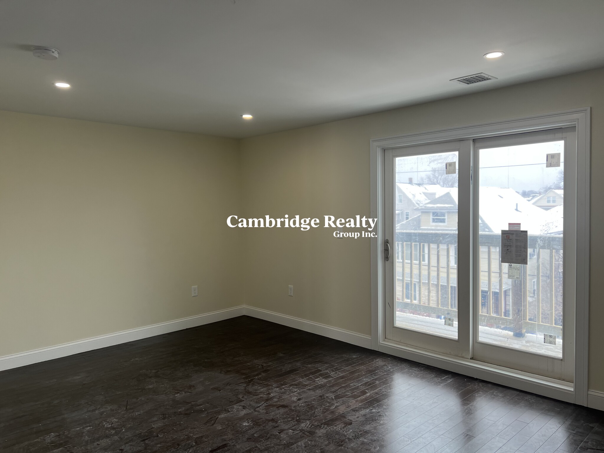 43 Wright Ave, Medford