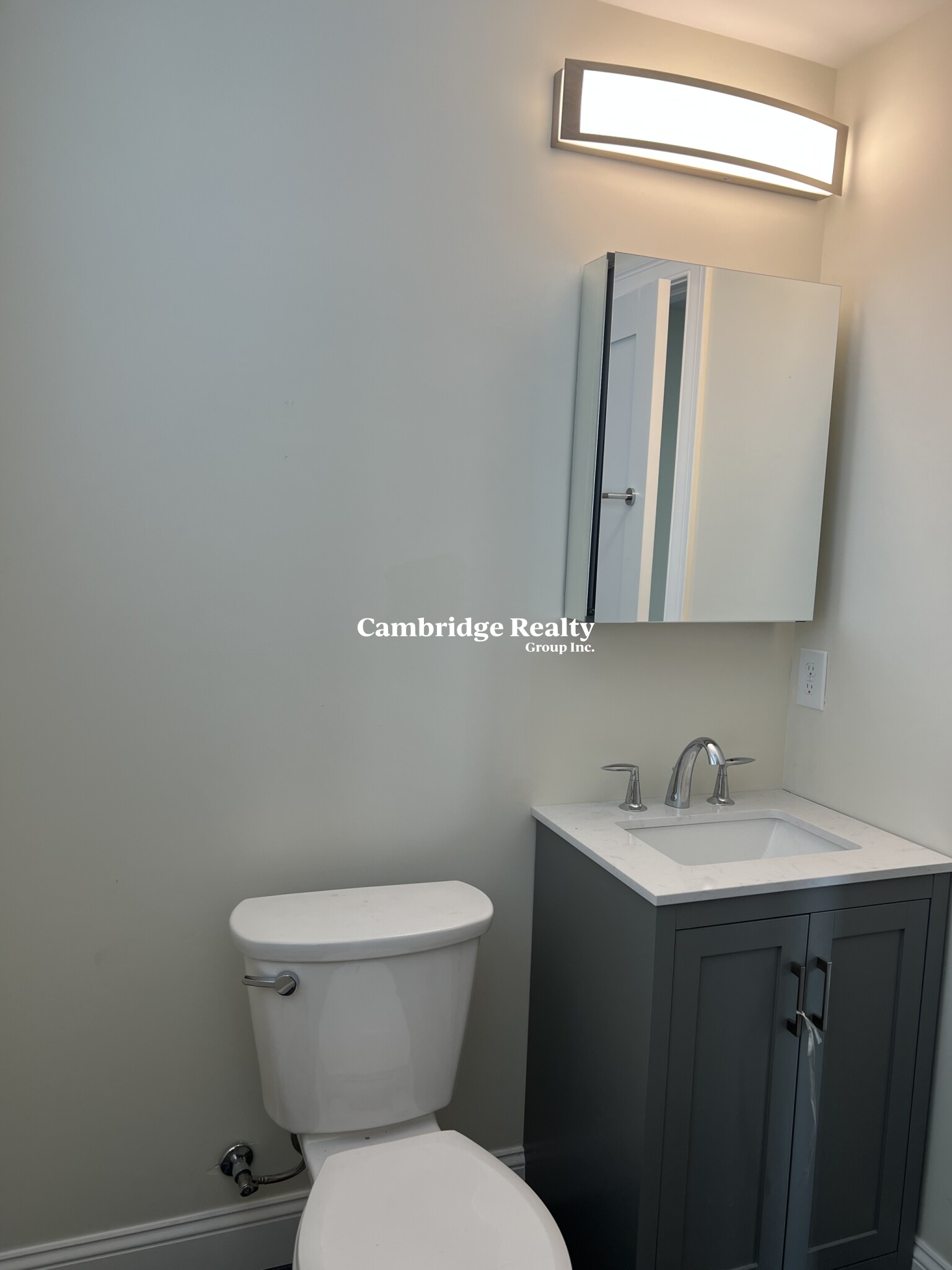 43 Wright Ave, Medford