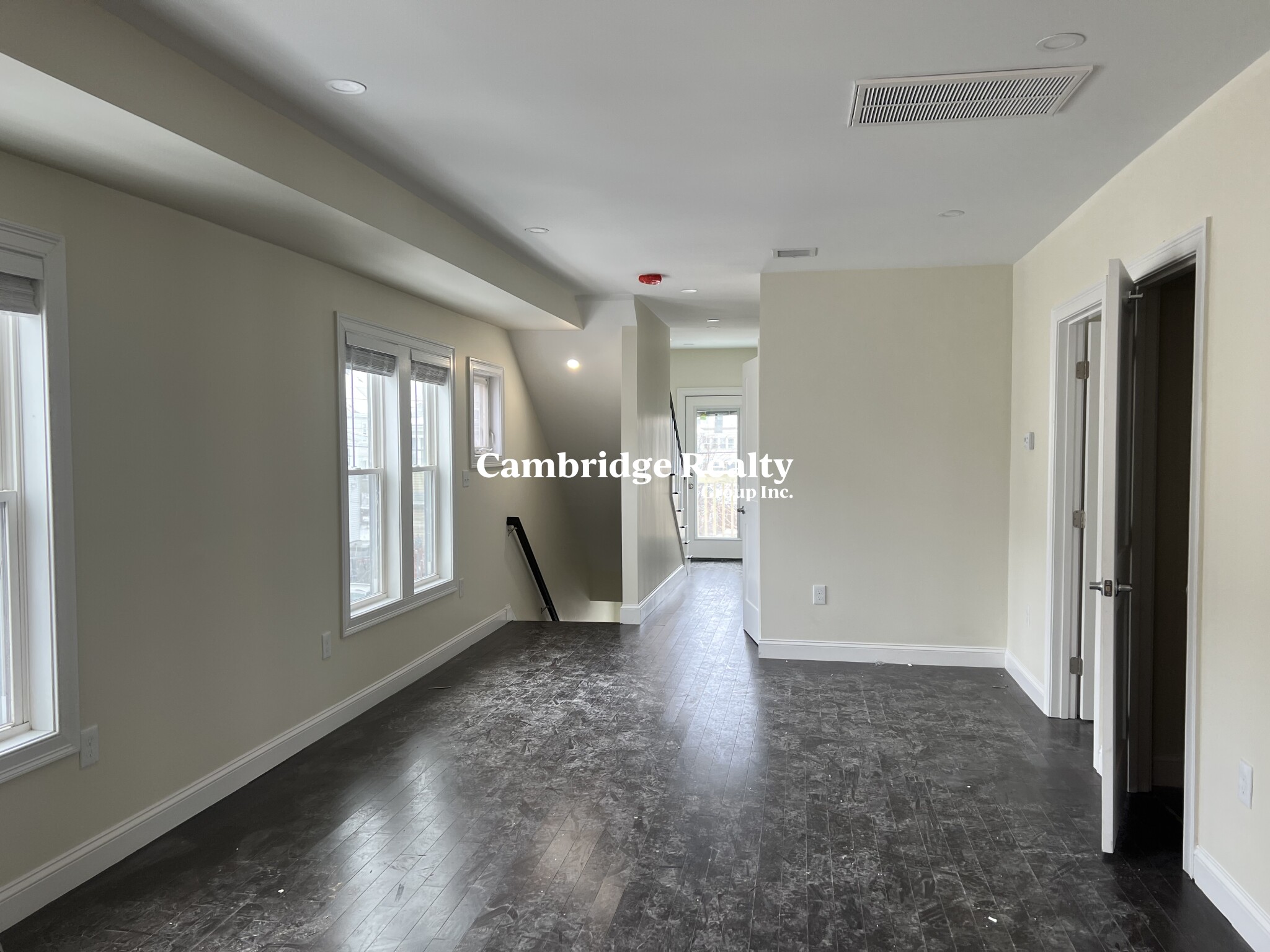 43 Wright Ave, Medford