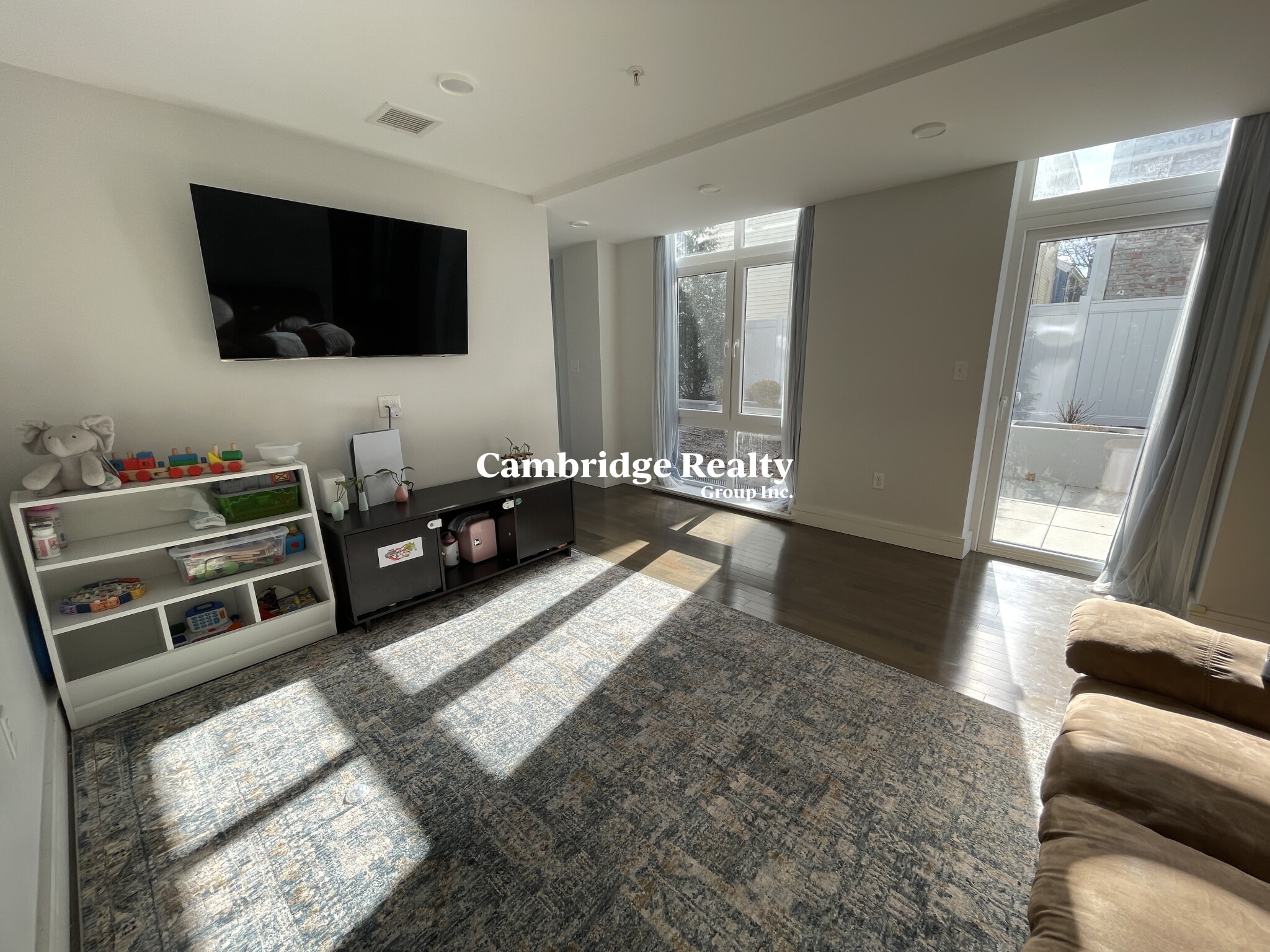 262 Monsignor Obrien Hwy, East Cambridge