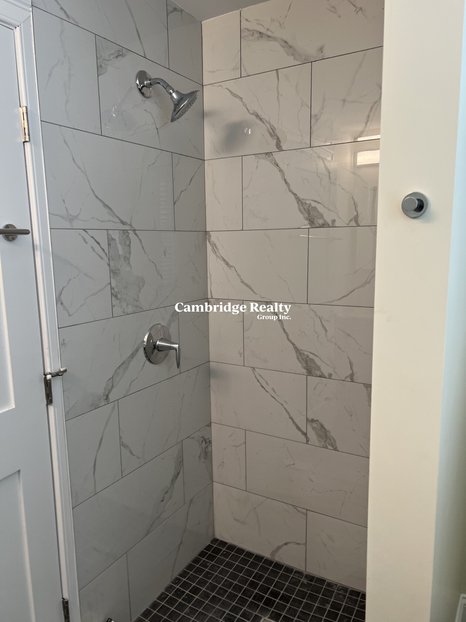 43 Wright Ave, Medford