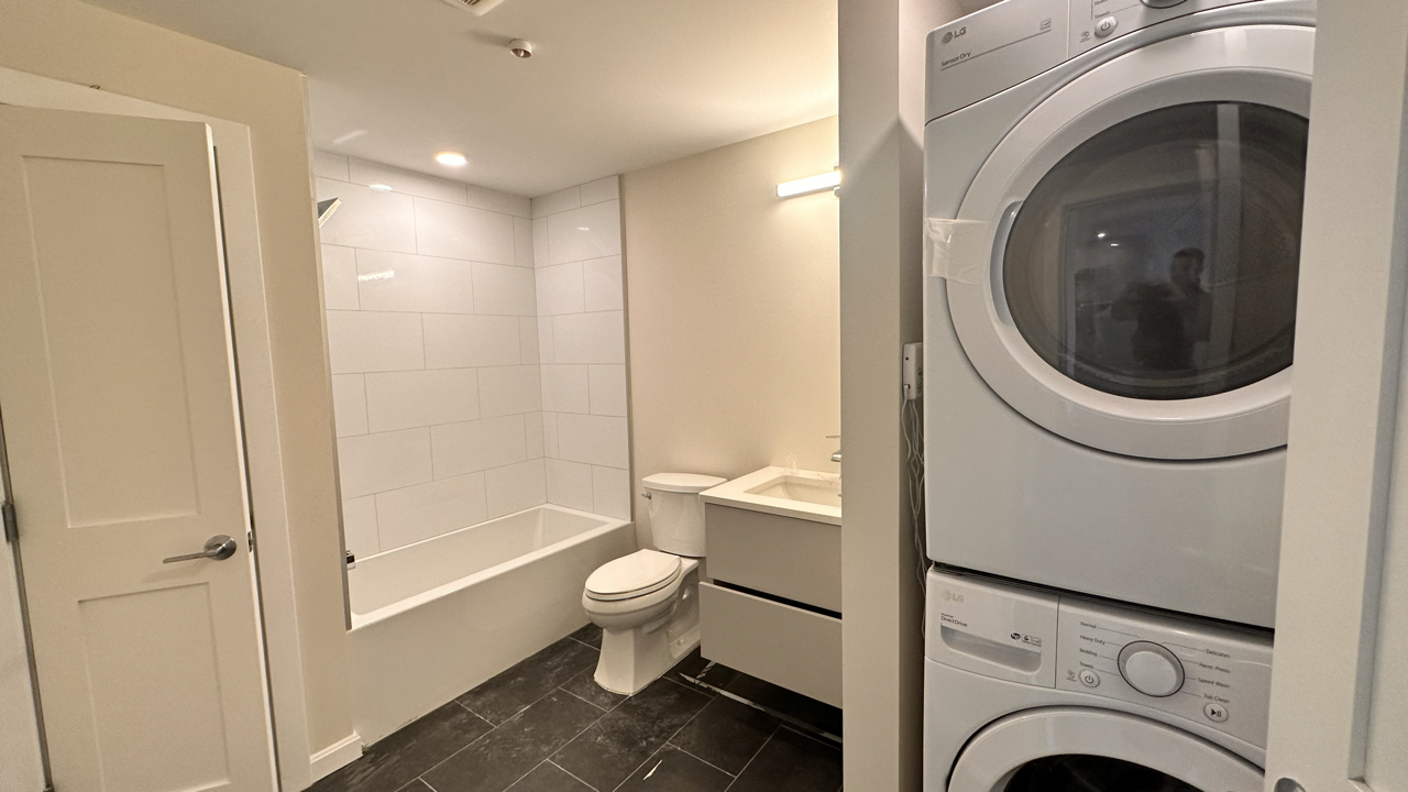 460 Washington St, Brighton