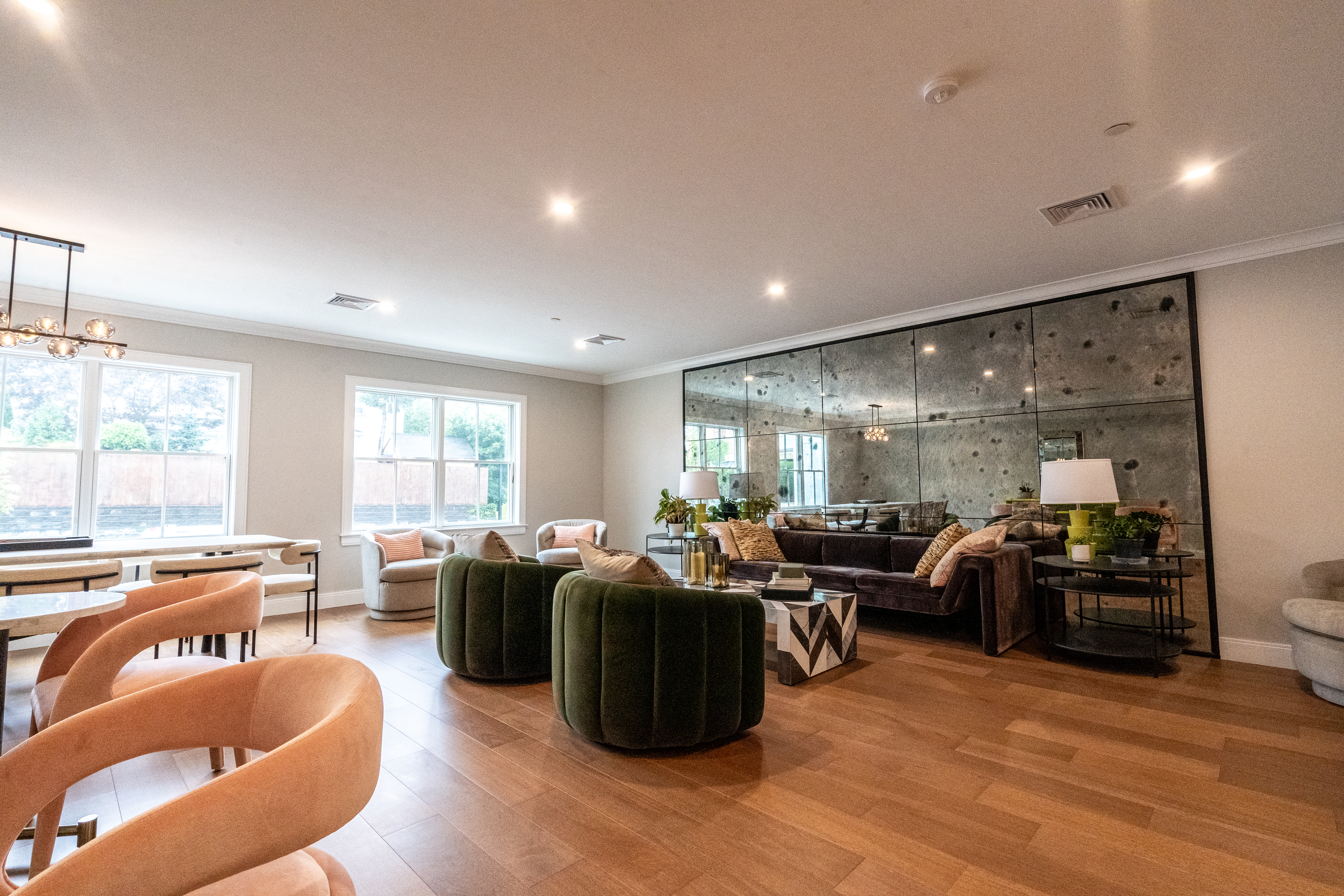 425 Lagrange St, West Roxbury