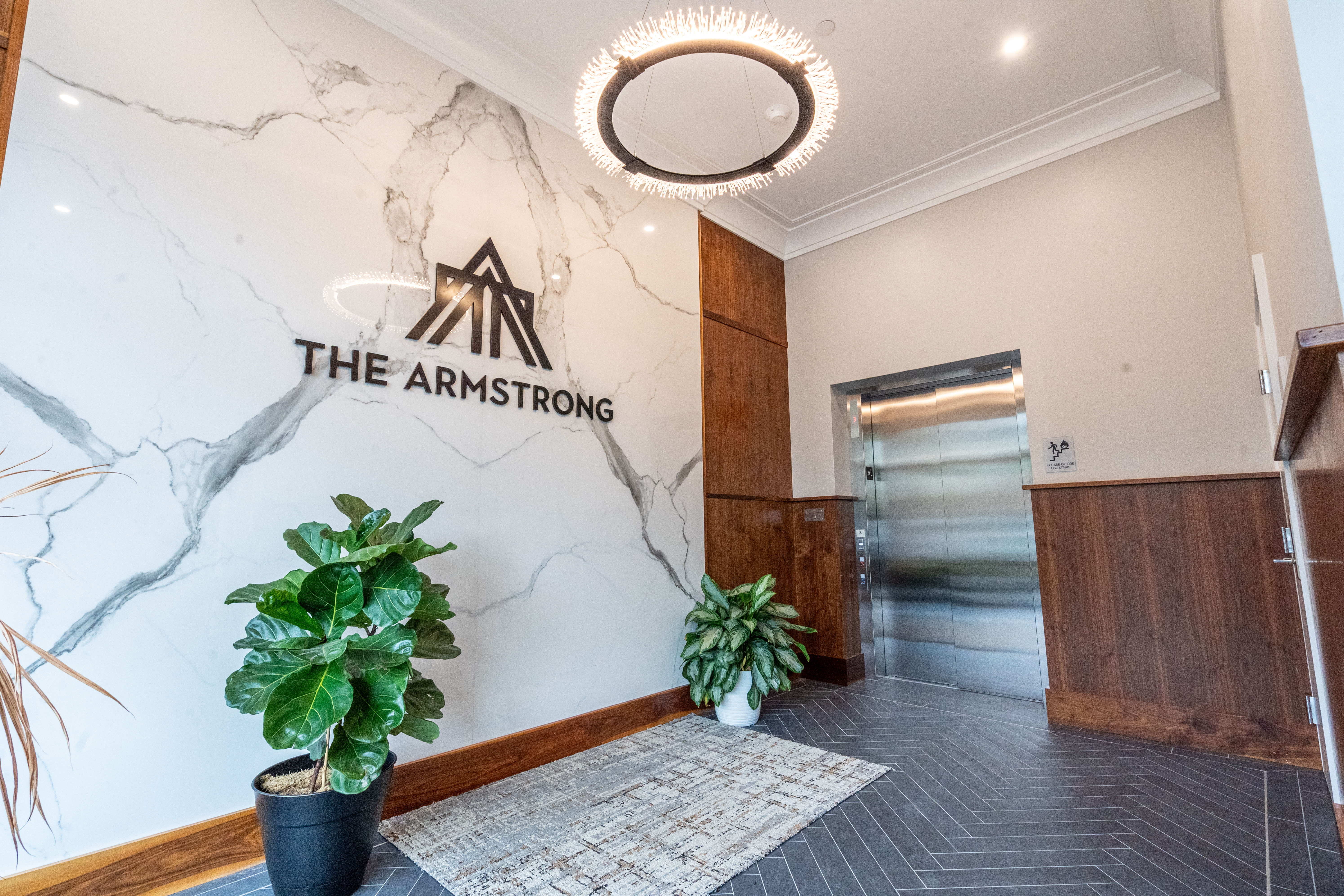 425 Lagrange St, West Roxbury