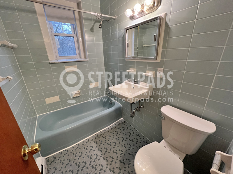 2018 Commonwealth Ave, Brighton