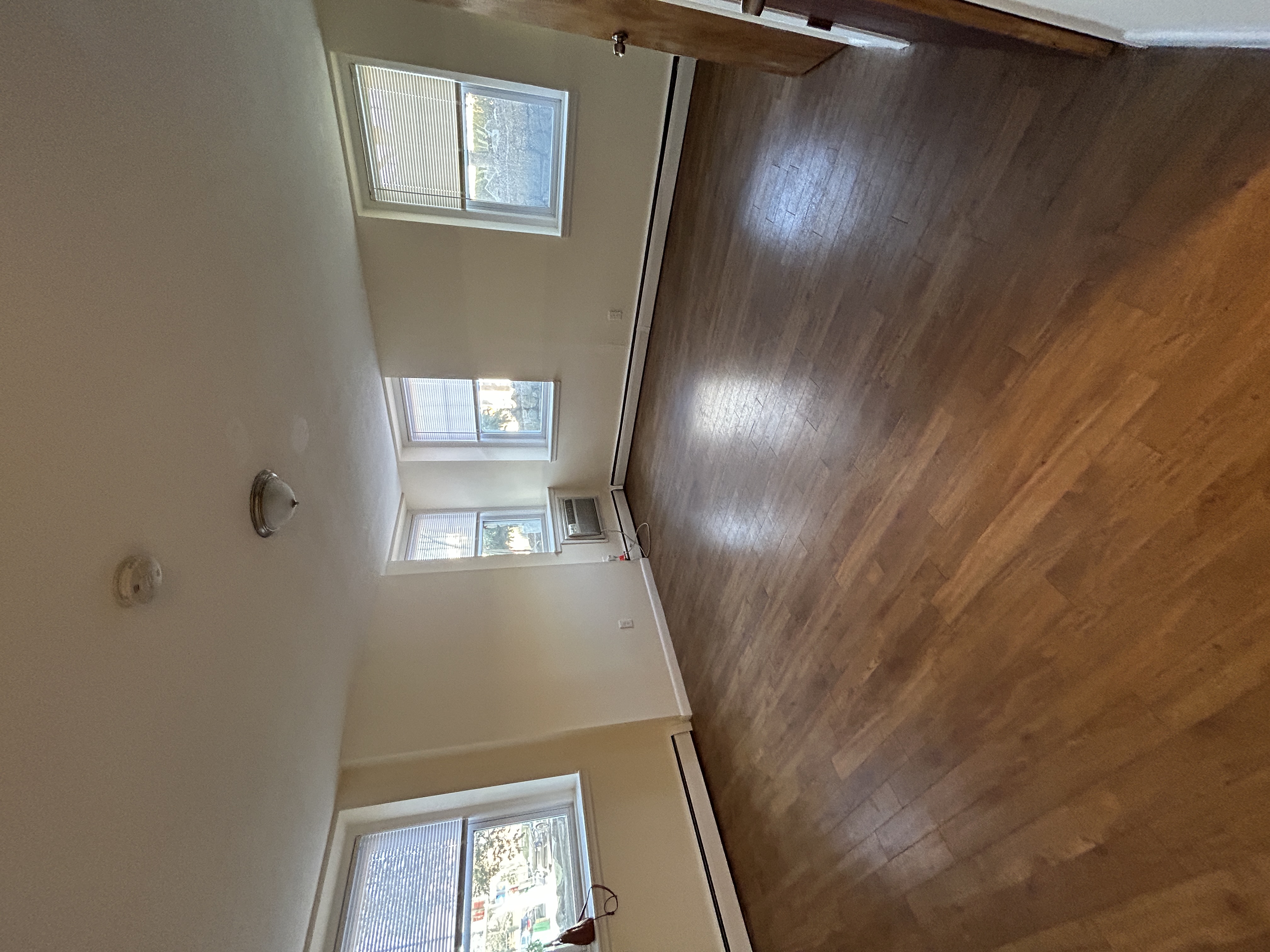 2018 Commonwealth Ave, Brighton