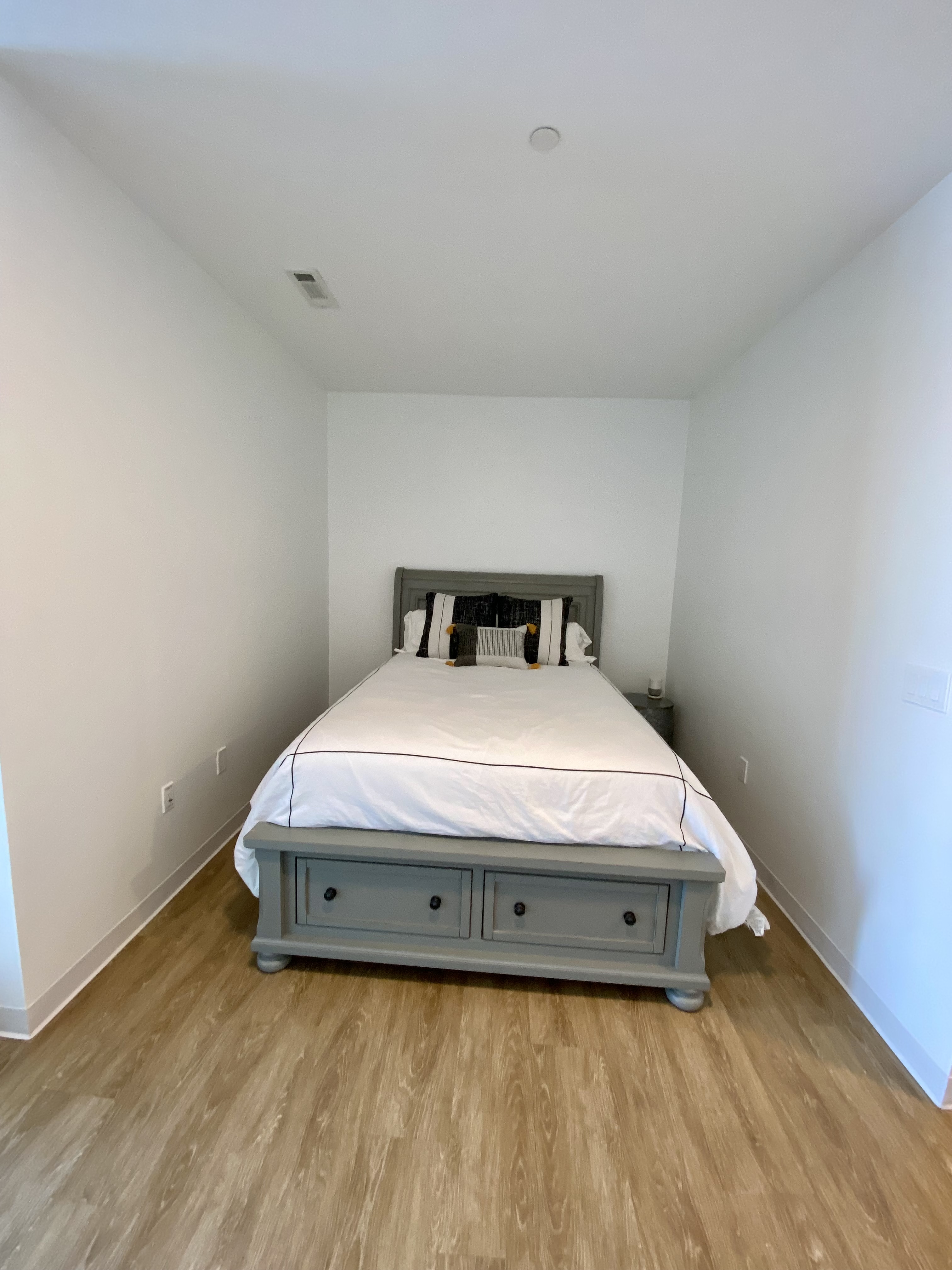 530 Western Ave, Brighton