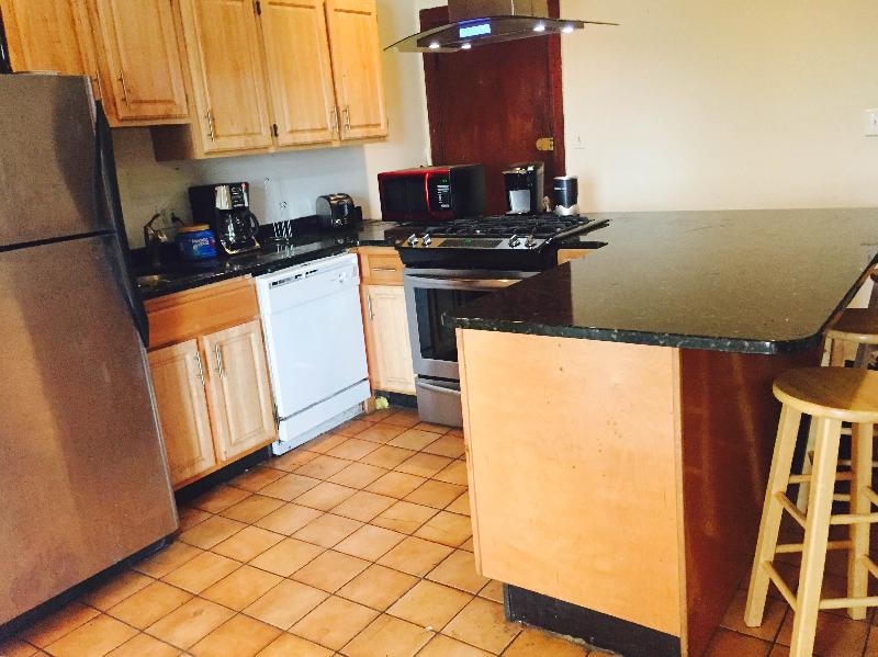 64 Fisher Ave, Mission Hill