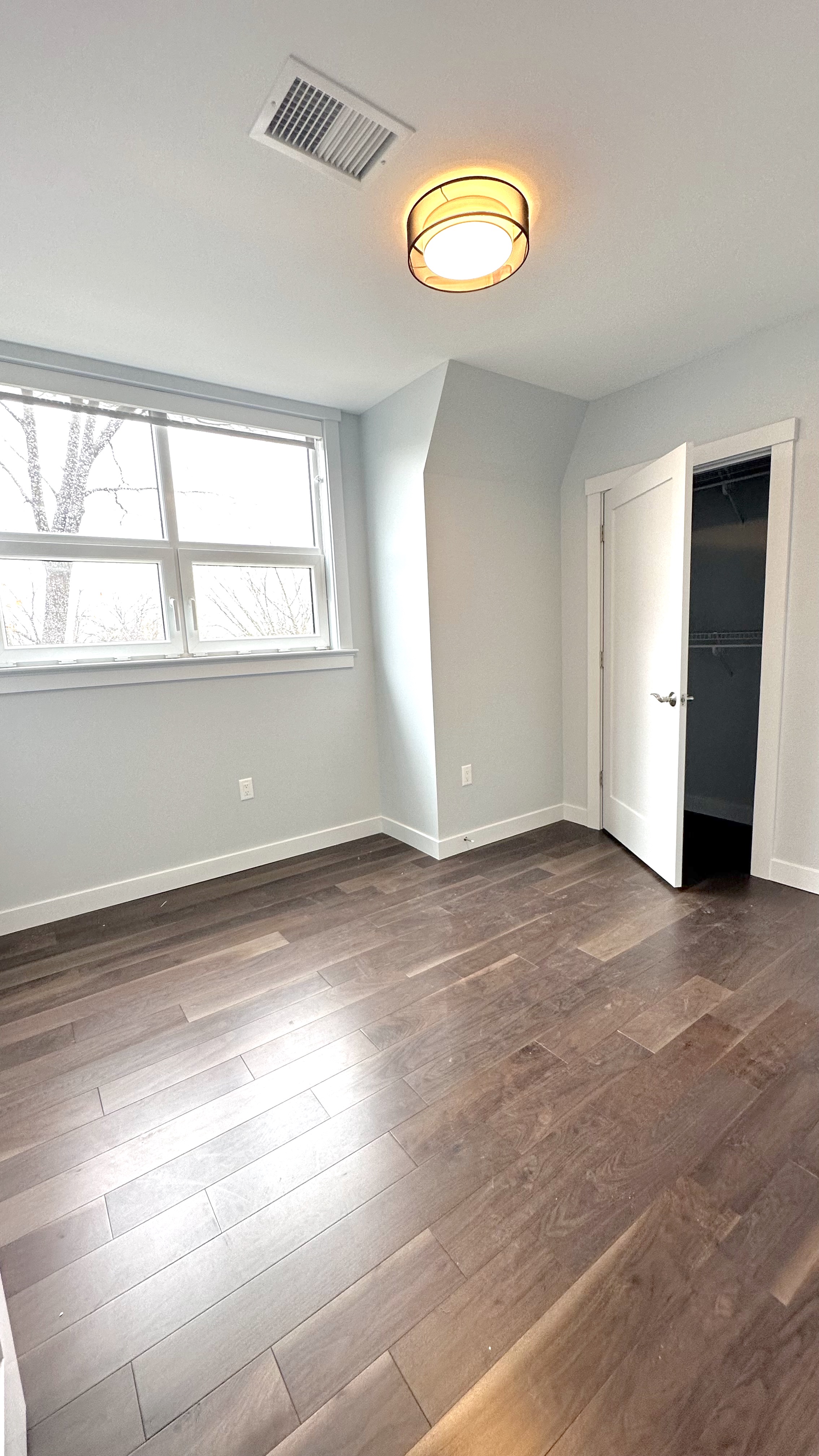 136 Babcock St, Coolidge Corner