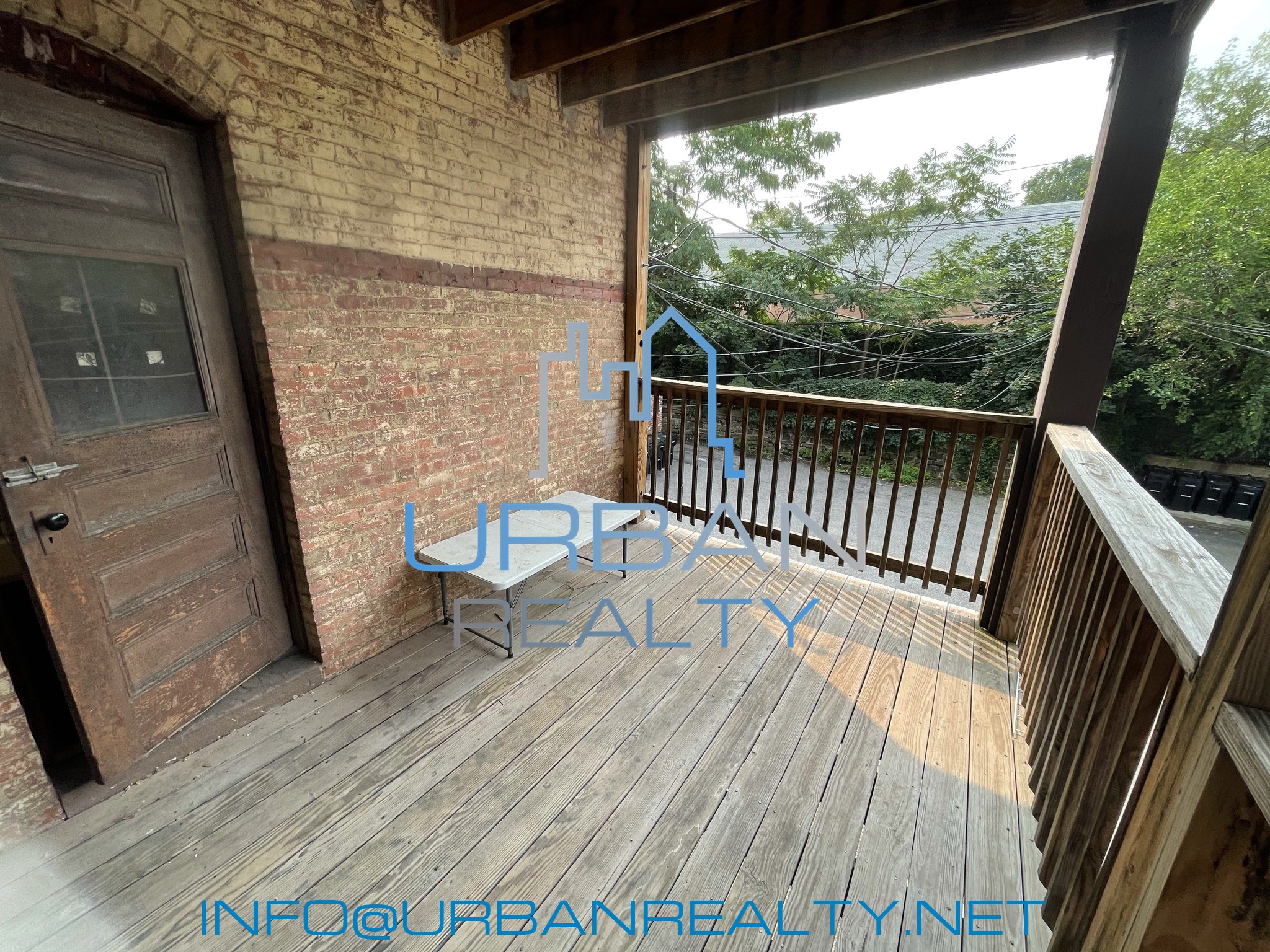 1911 Beacon St, Washington Square