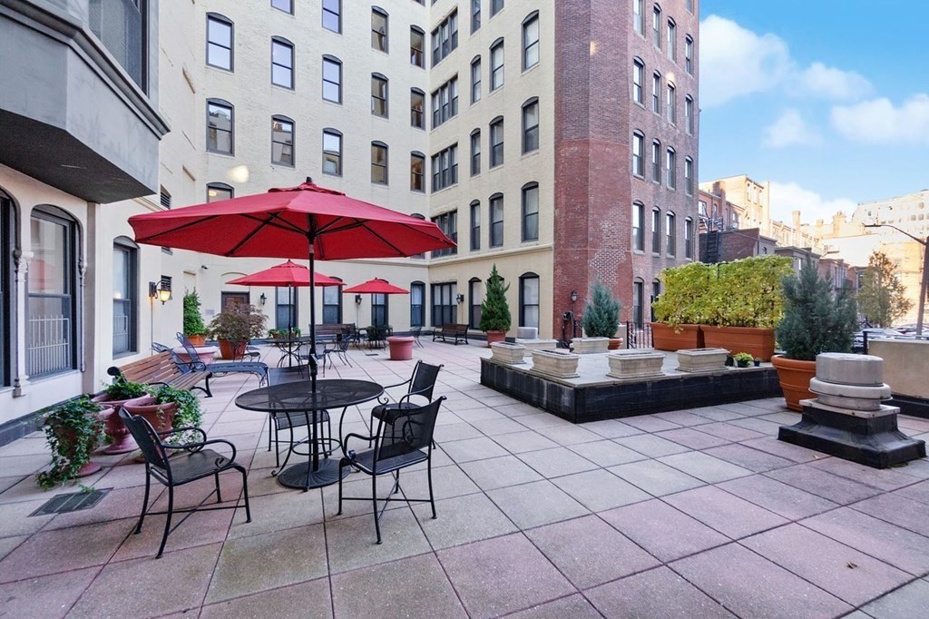 10 Charlesgate, Back Bay