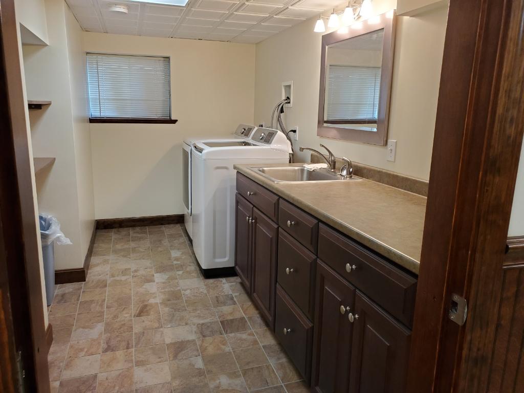 88 Davis Ave, Brookline Village