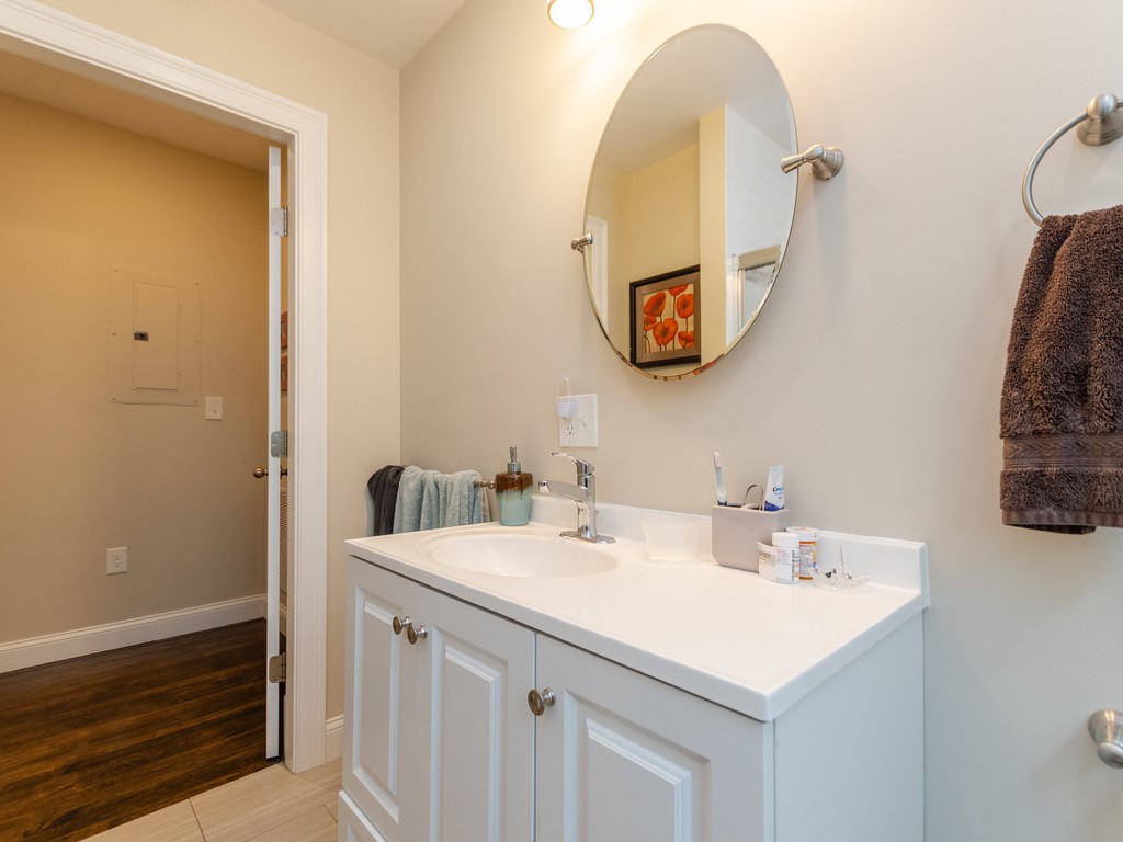 80 Lexington St, Watertown