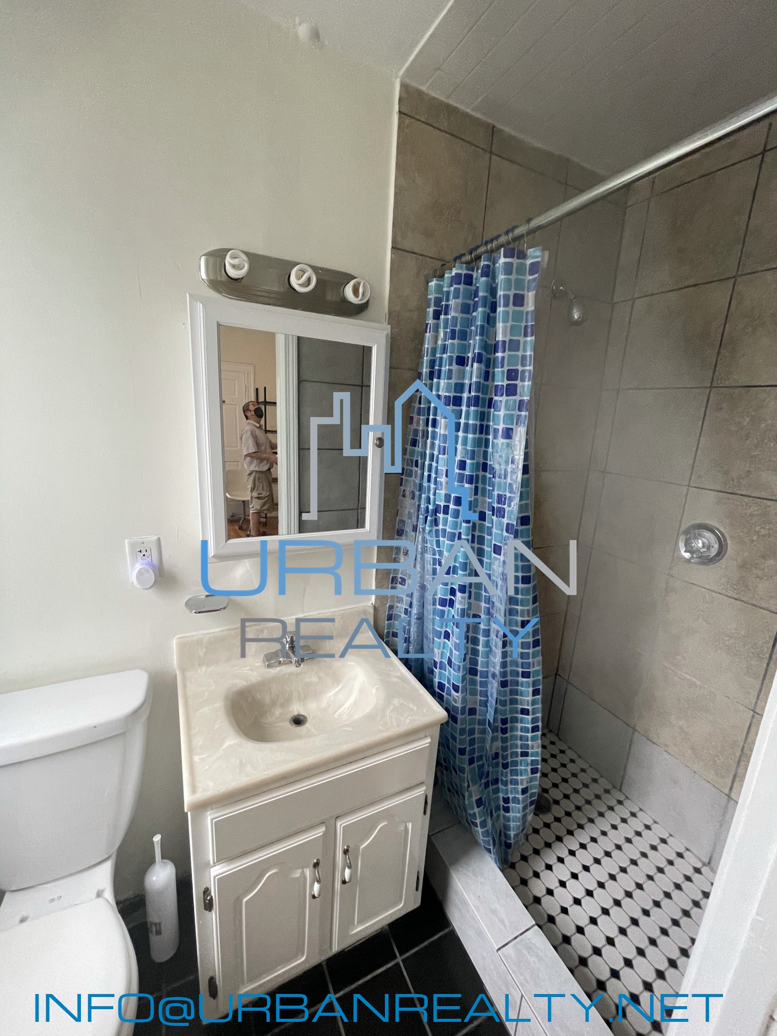 62 Algonquin Rd, Newton