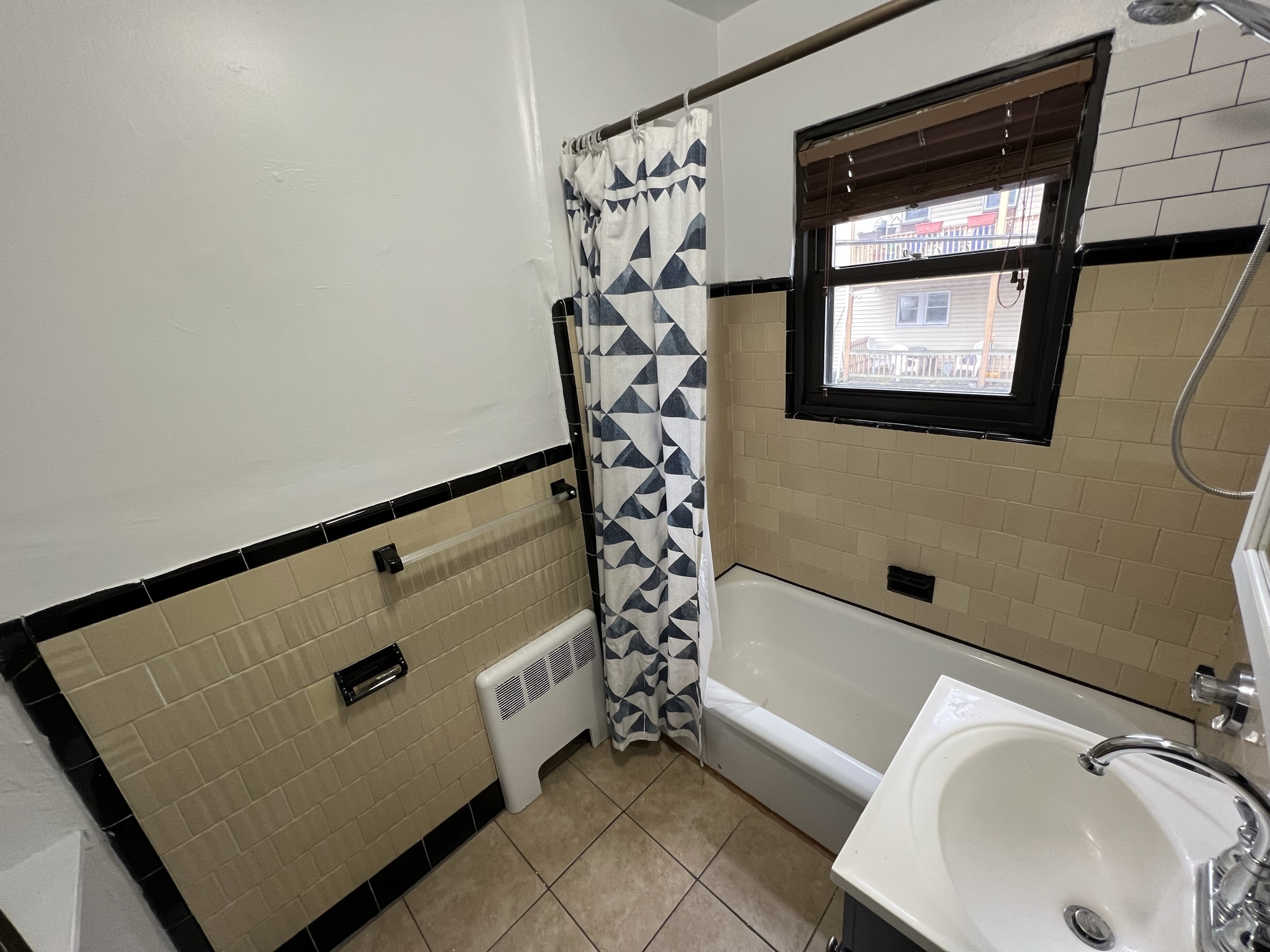 6 Beechcroft St, Brighton