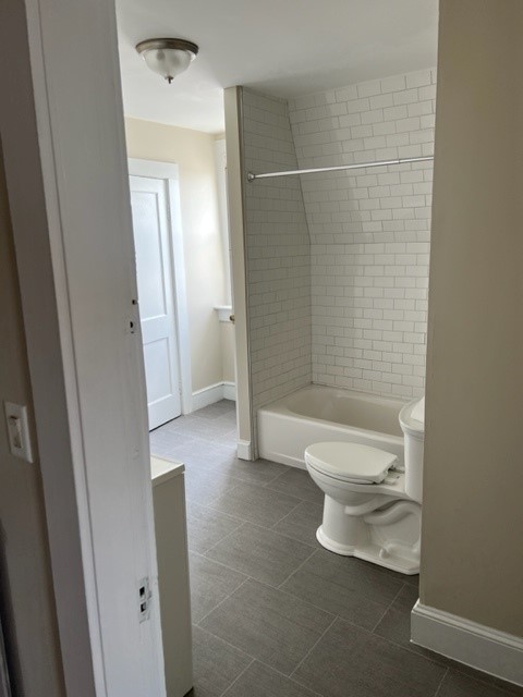 948 Washington St, Braintree