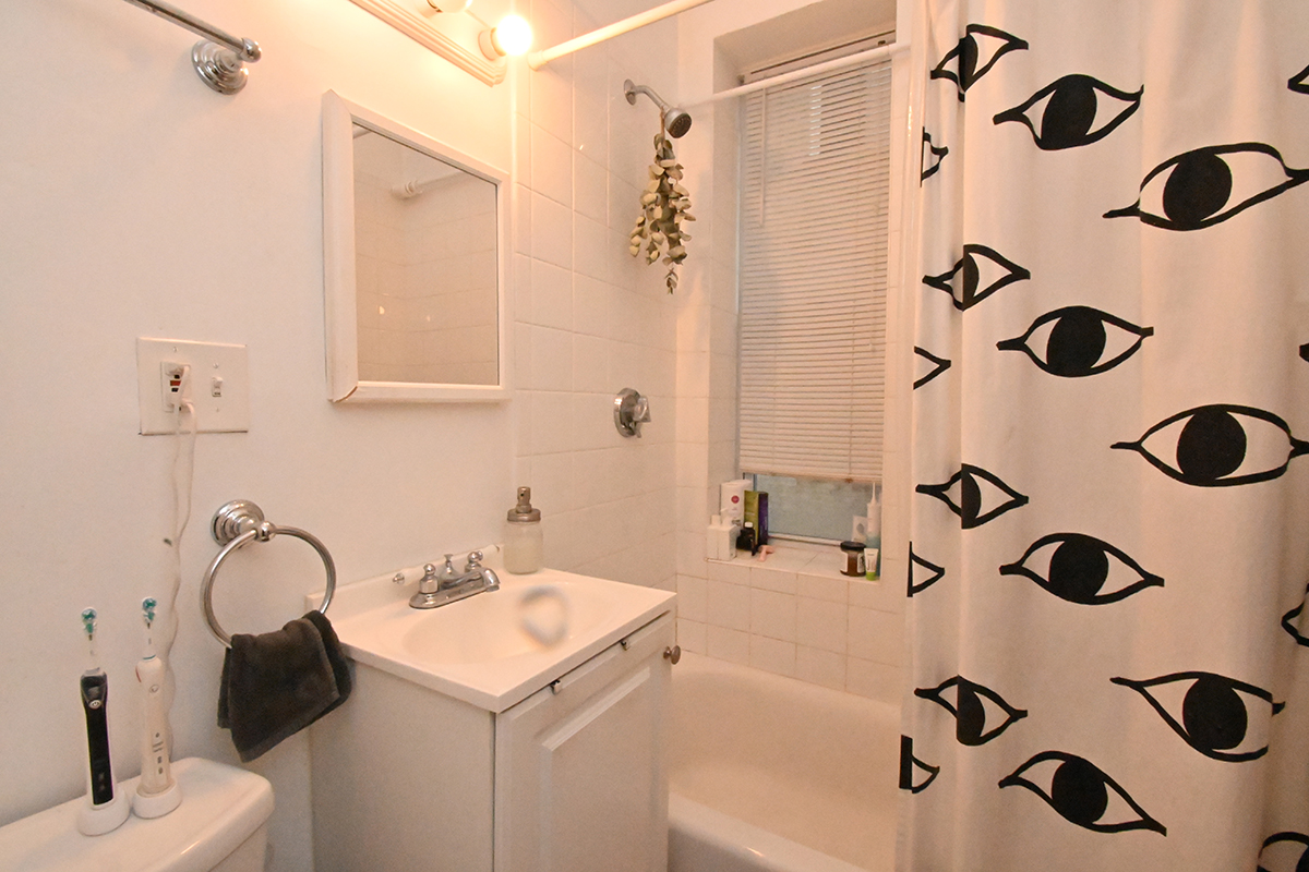 1477 Beacon St, Coolidge Corner