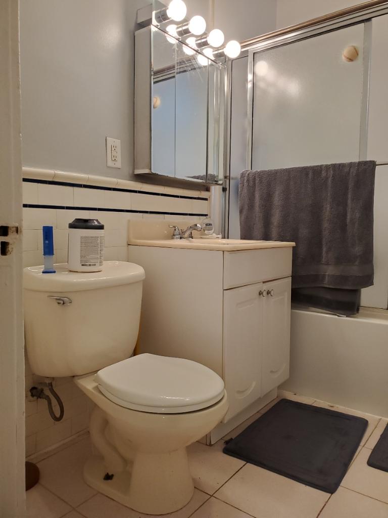 88 Davis Ave, Brookline Village