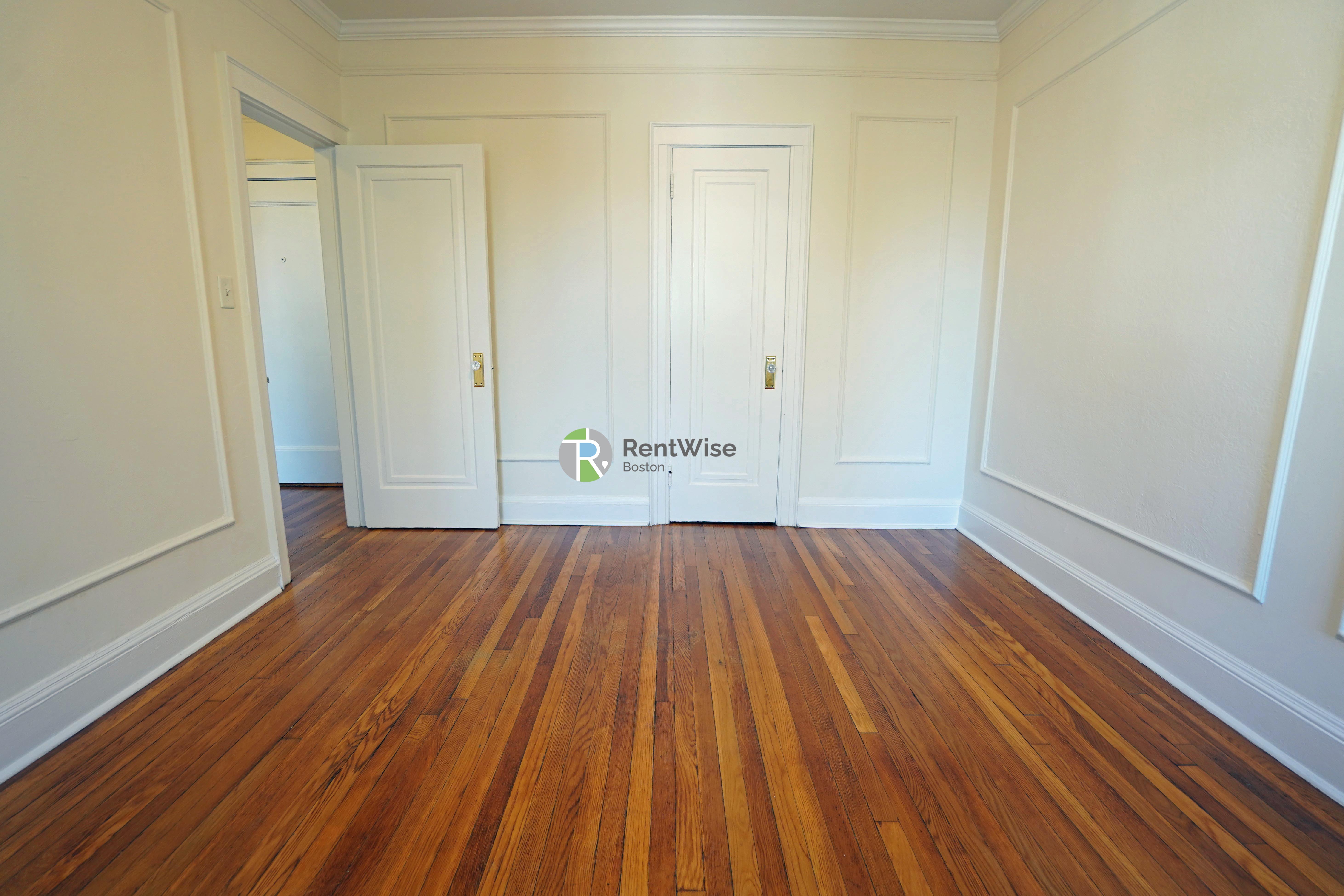 100 Kilsyth Rd, Brighton