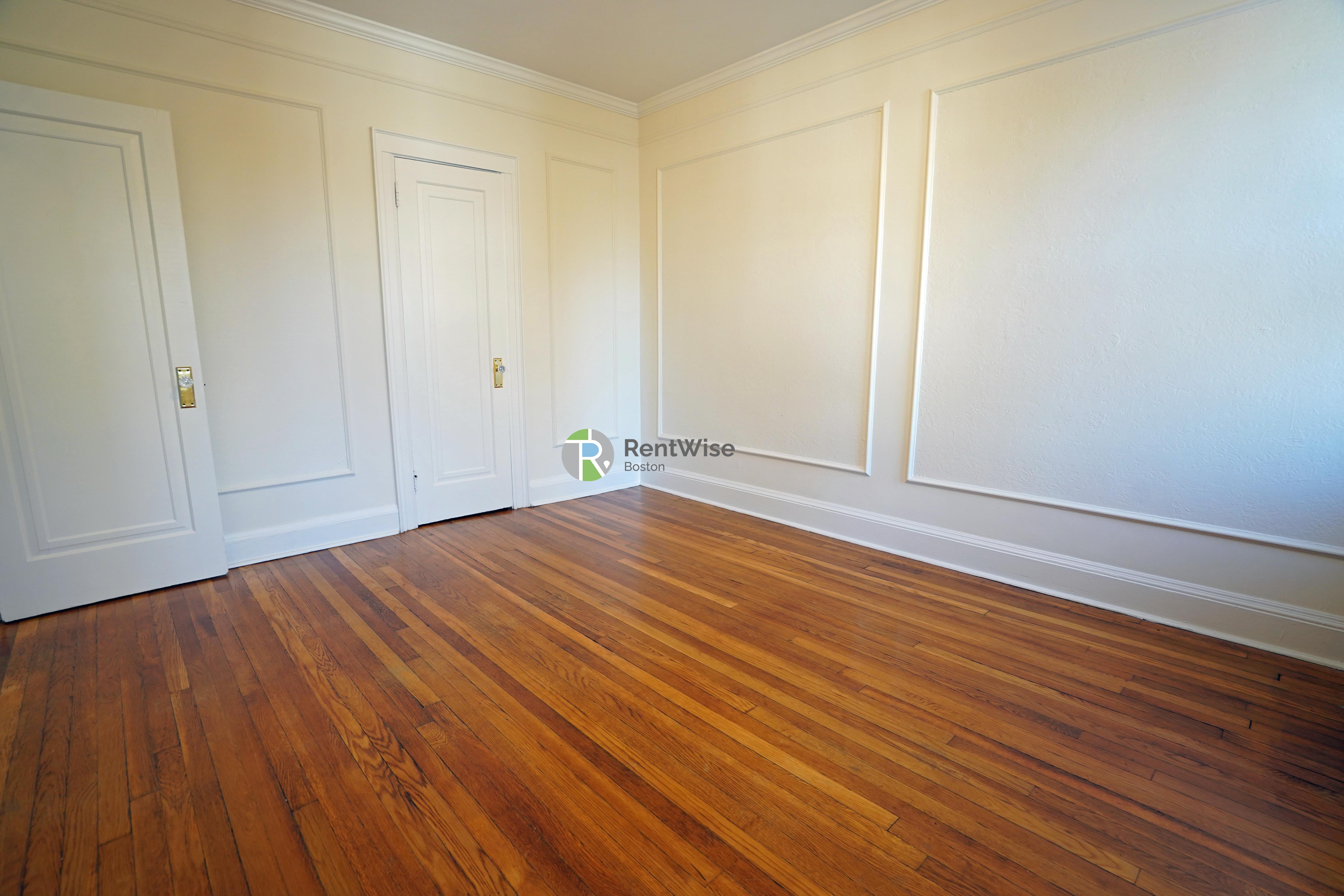 100 Kilsyth Rd, Brighton