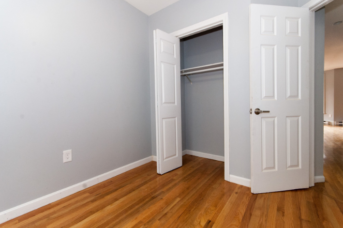 6 Moreland St, Roxbury