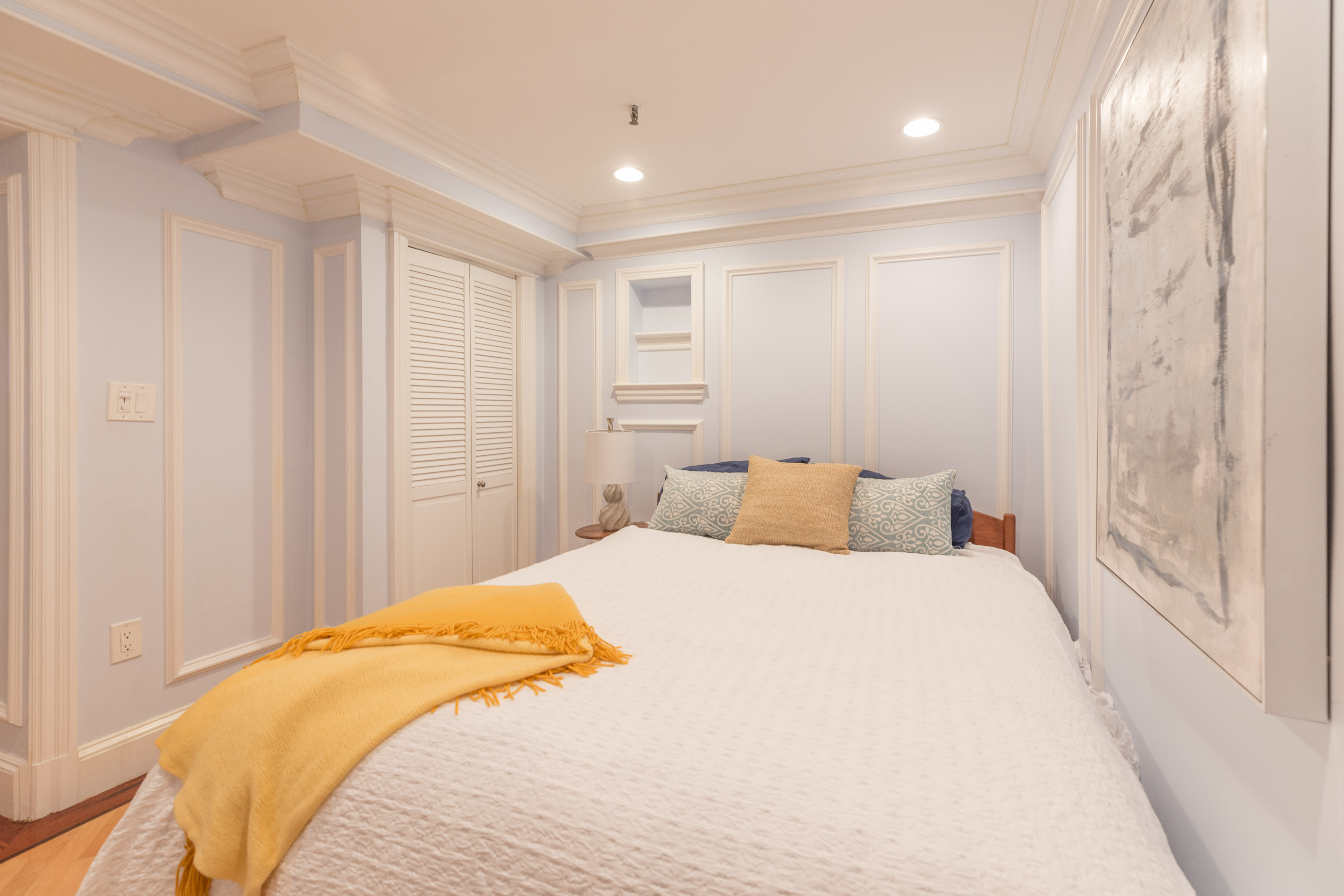 20 Gloucester St, Back Bay