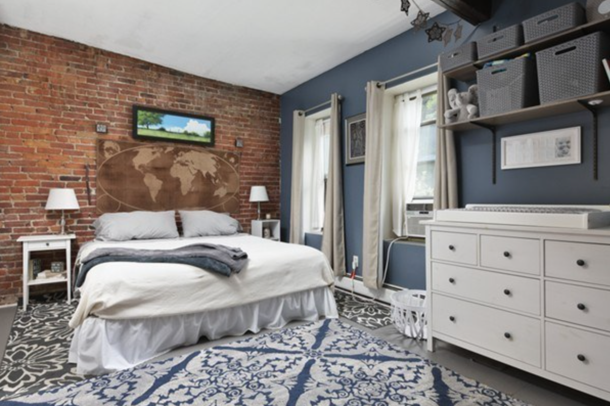 101 Cedar St, Roxbury