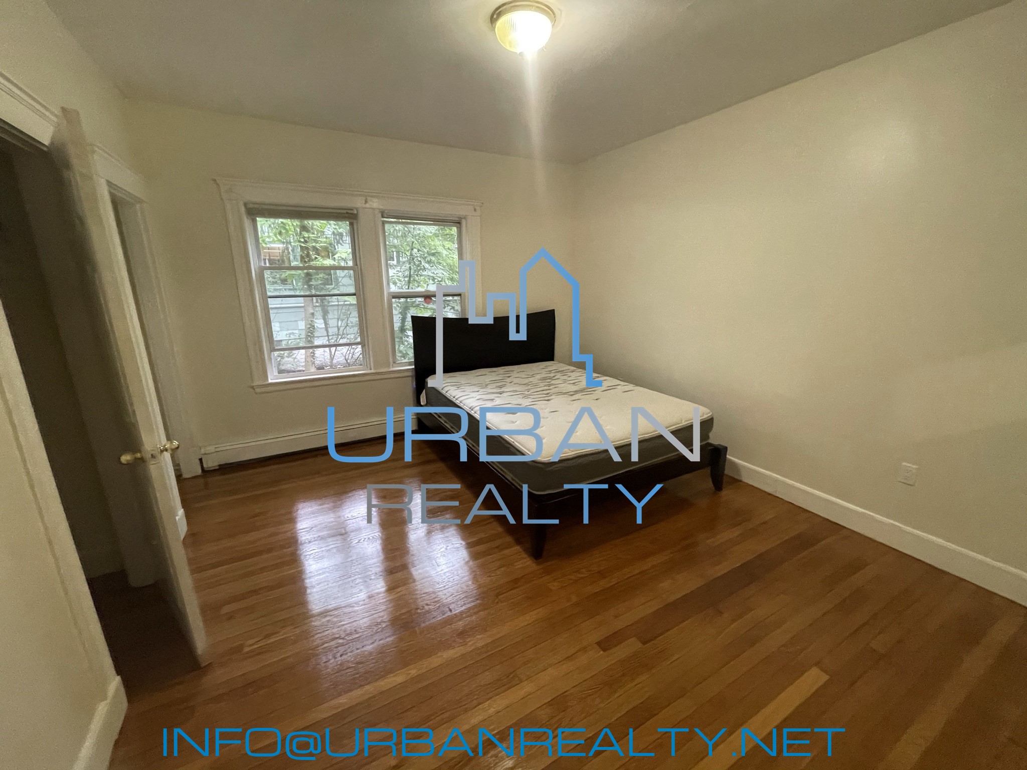 62 Algonquin Rd, Newton