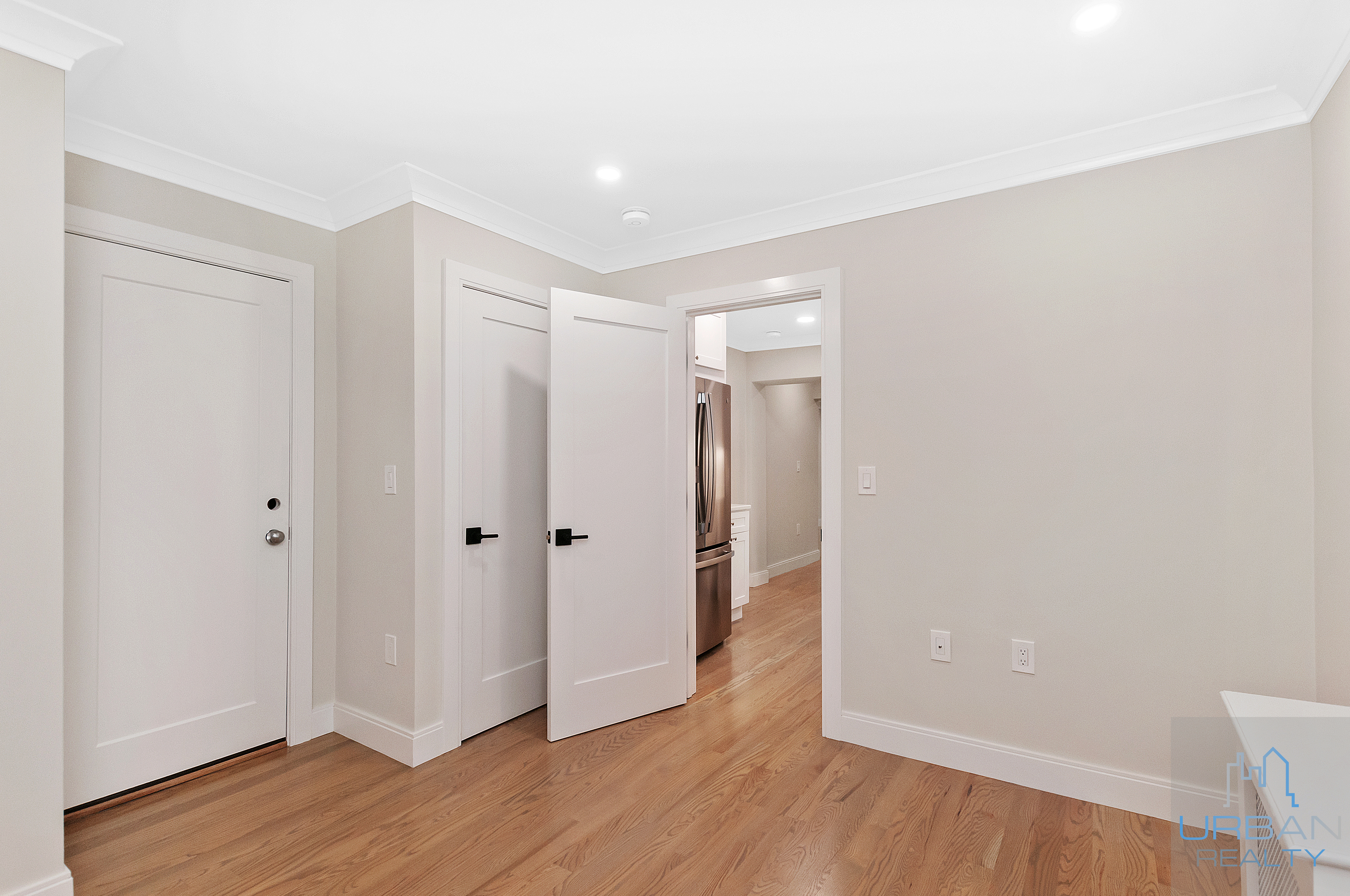 2031 Commonwealth Ave, Brighton