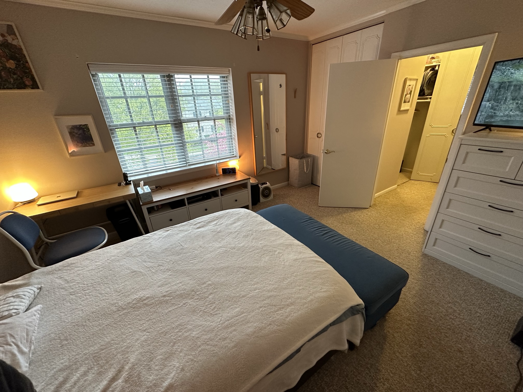 9 Lake Shore Ter, Brighton