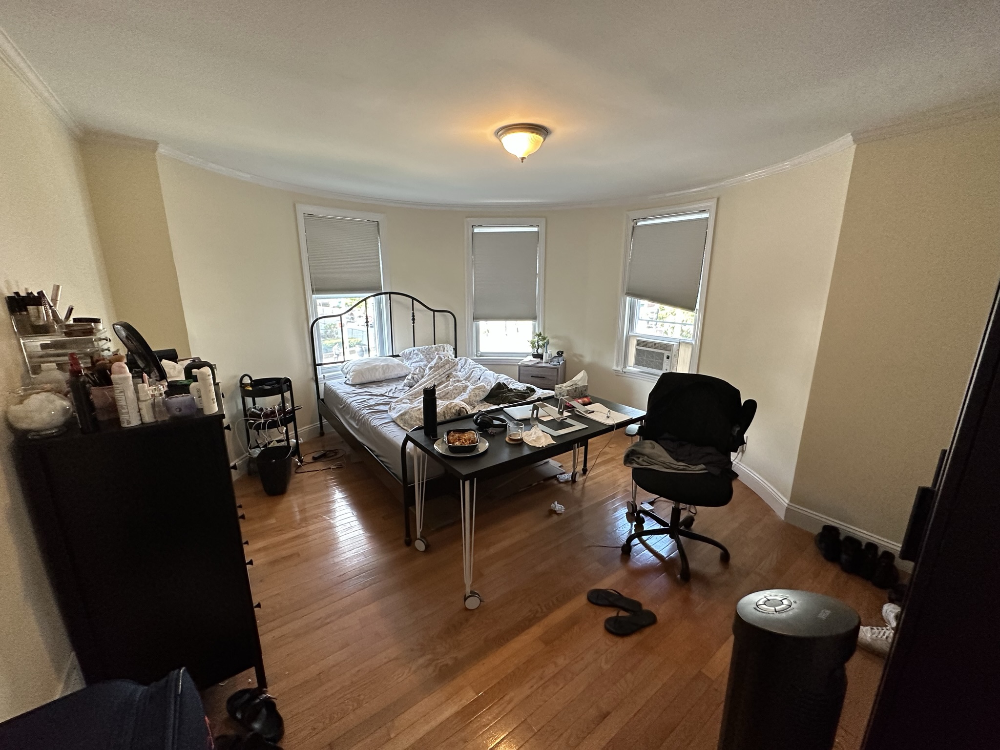 438 Washington St, Brighton